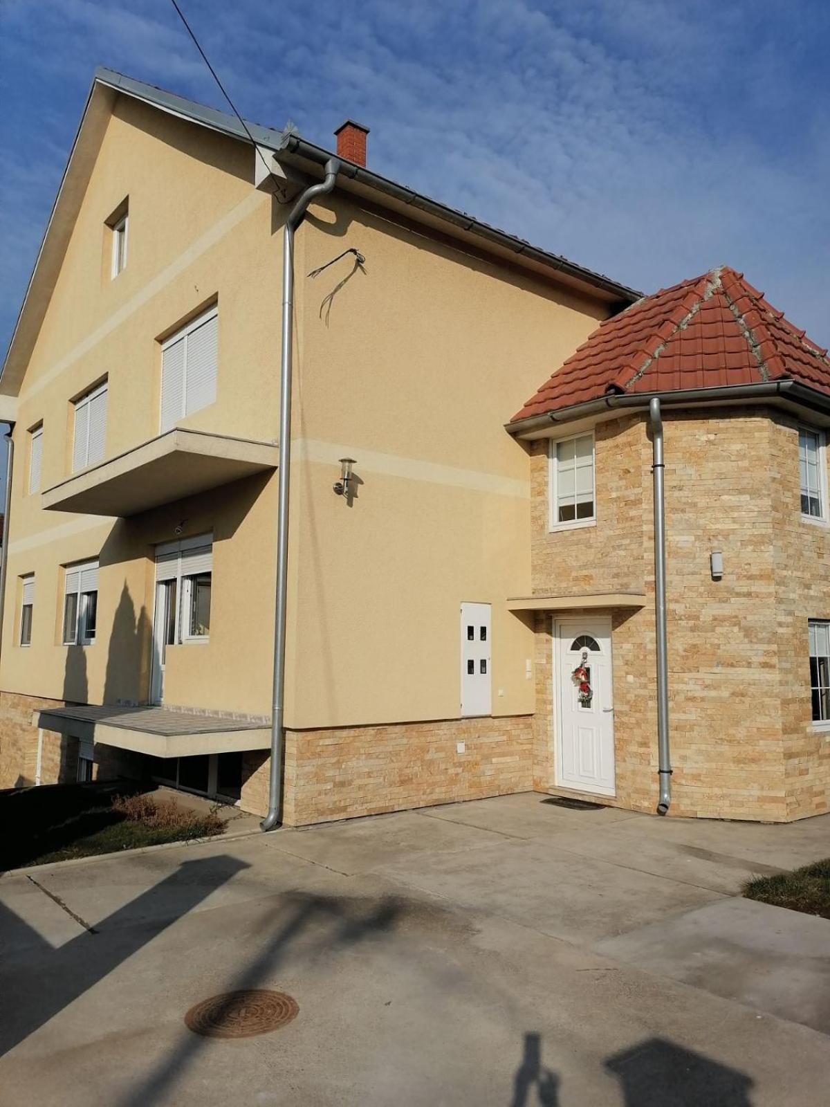 Alex-Branka apartments view 4