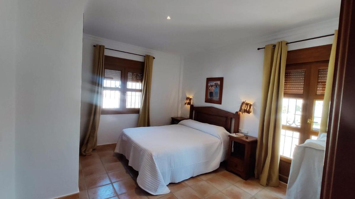 Apartamentos O2 Conil
