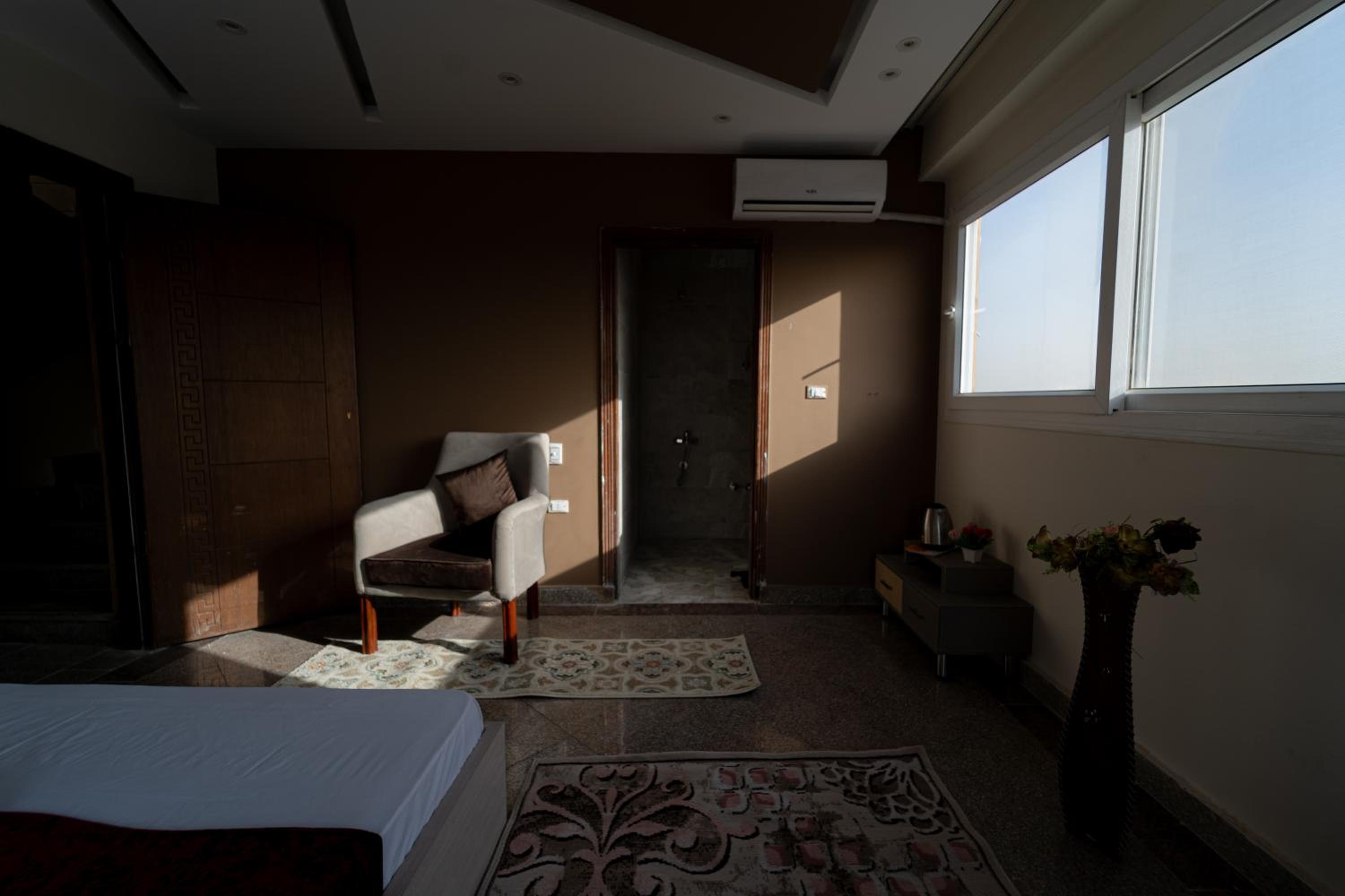 Gardenia Inn Hotel