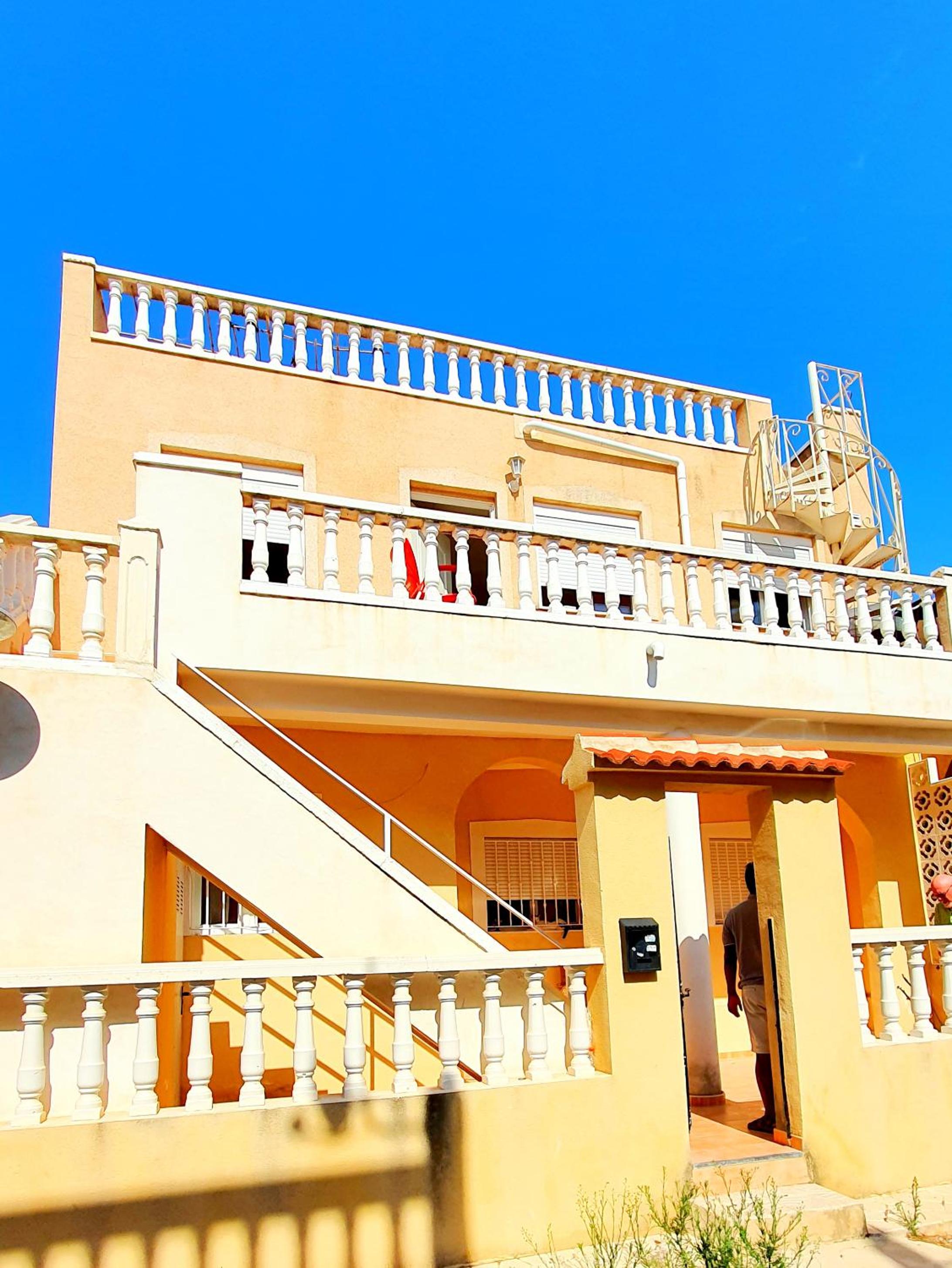 Hotel La Marina Holiday Apartment