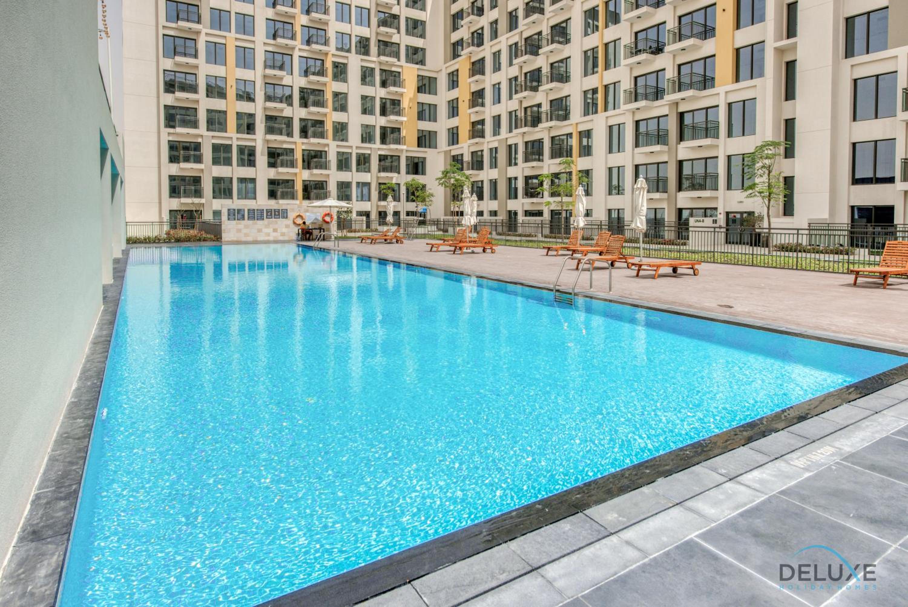 Chic 1BR in Town Square UNA Dubailand by Deluxe Holiday Homes