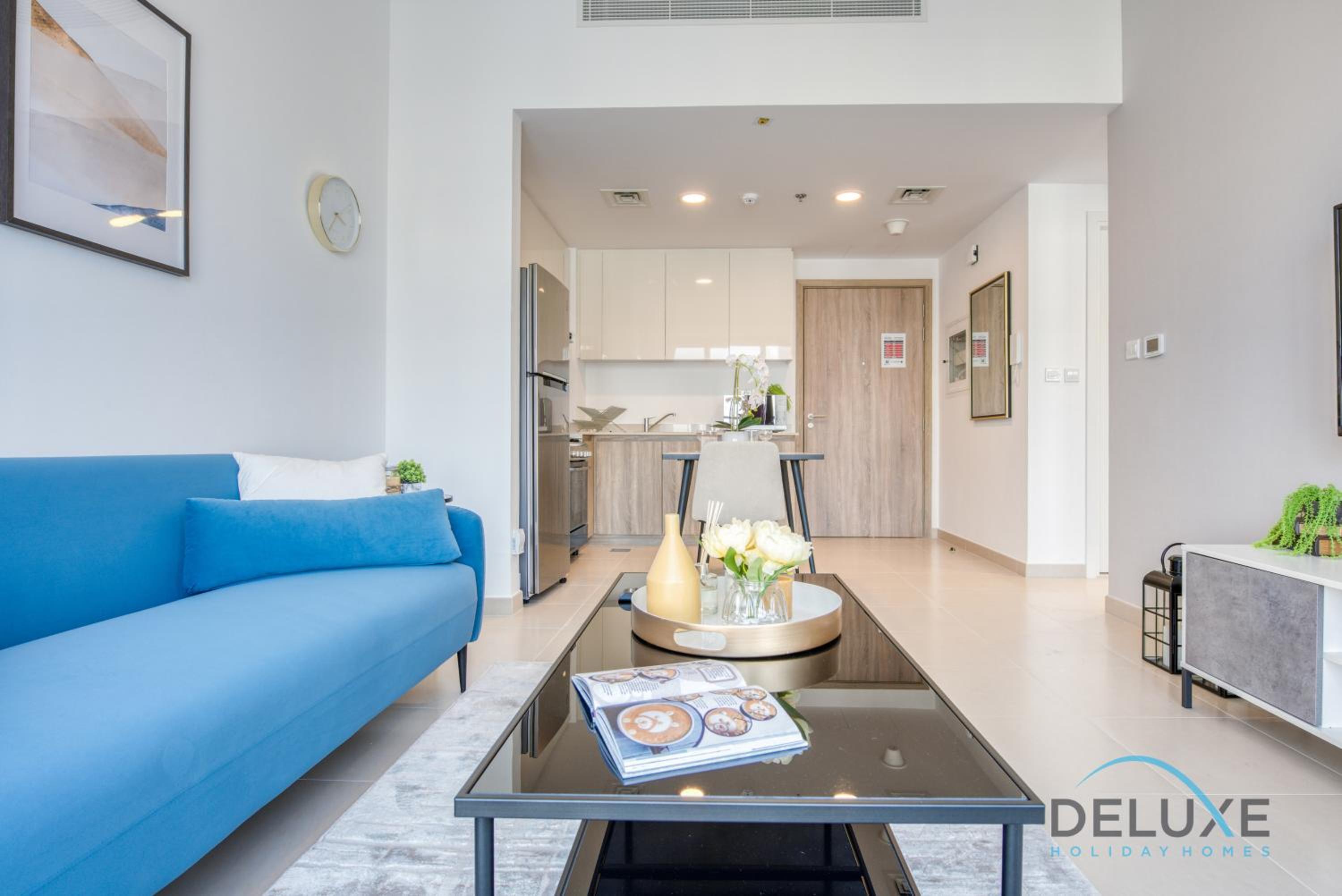 Chic 1BR in Town Square UNA Dubailand by Deluxe Holiday Homes