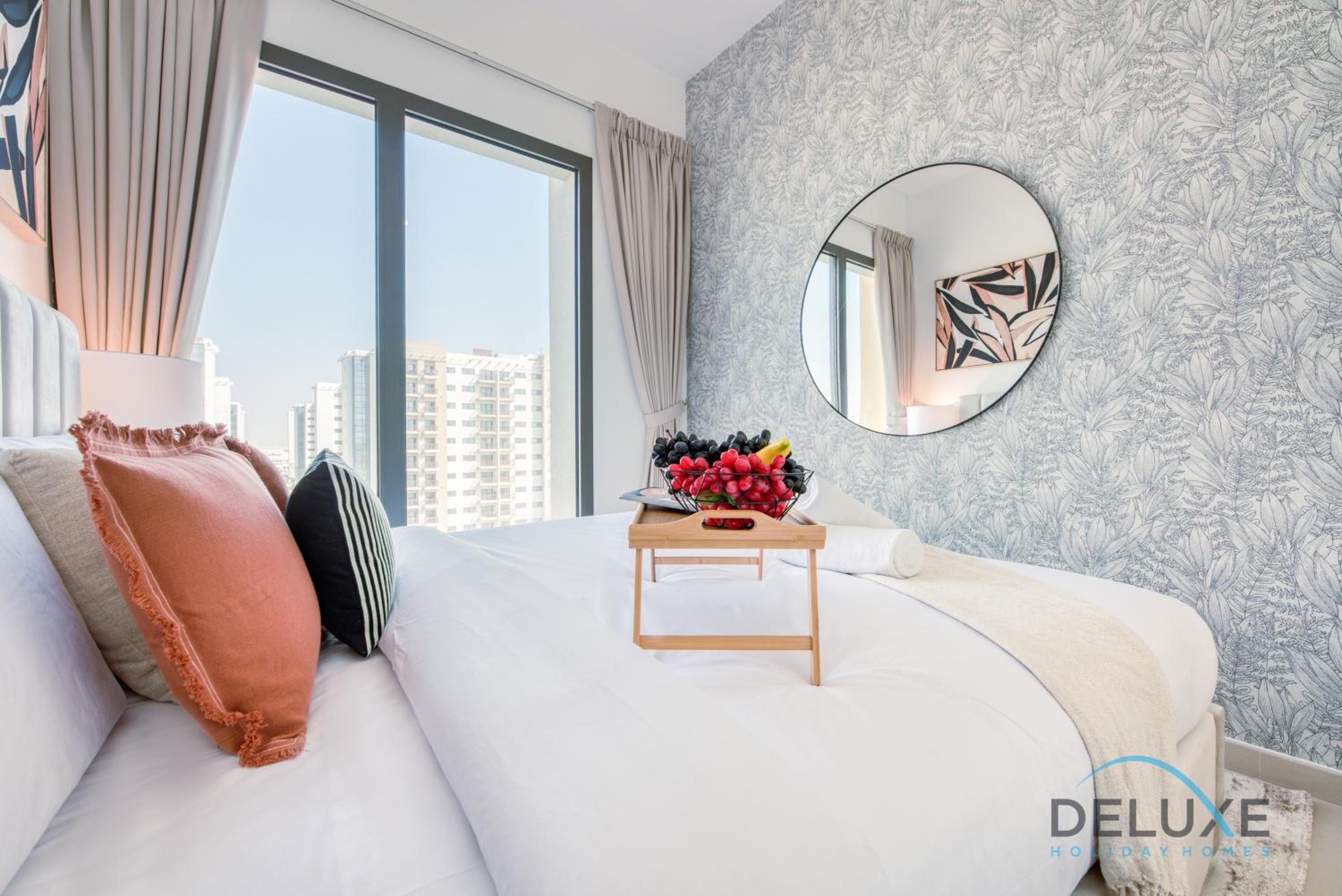 Chic 1BR in Town Square UNA Dubailand by Deluxe Holiday Homes
