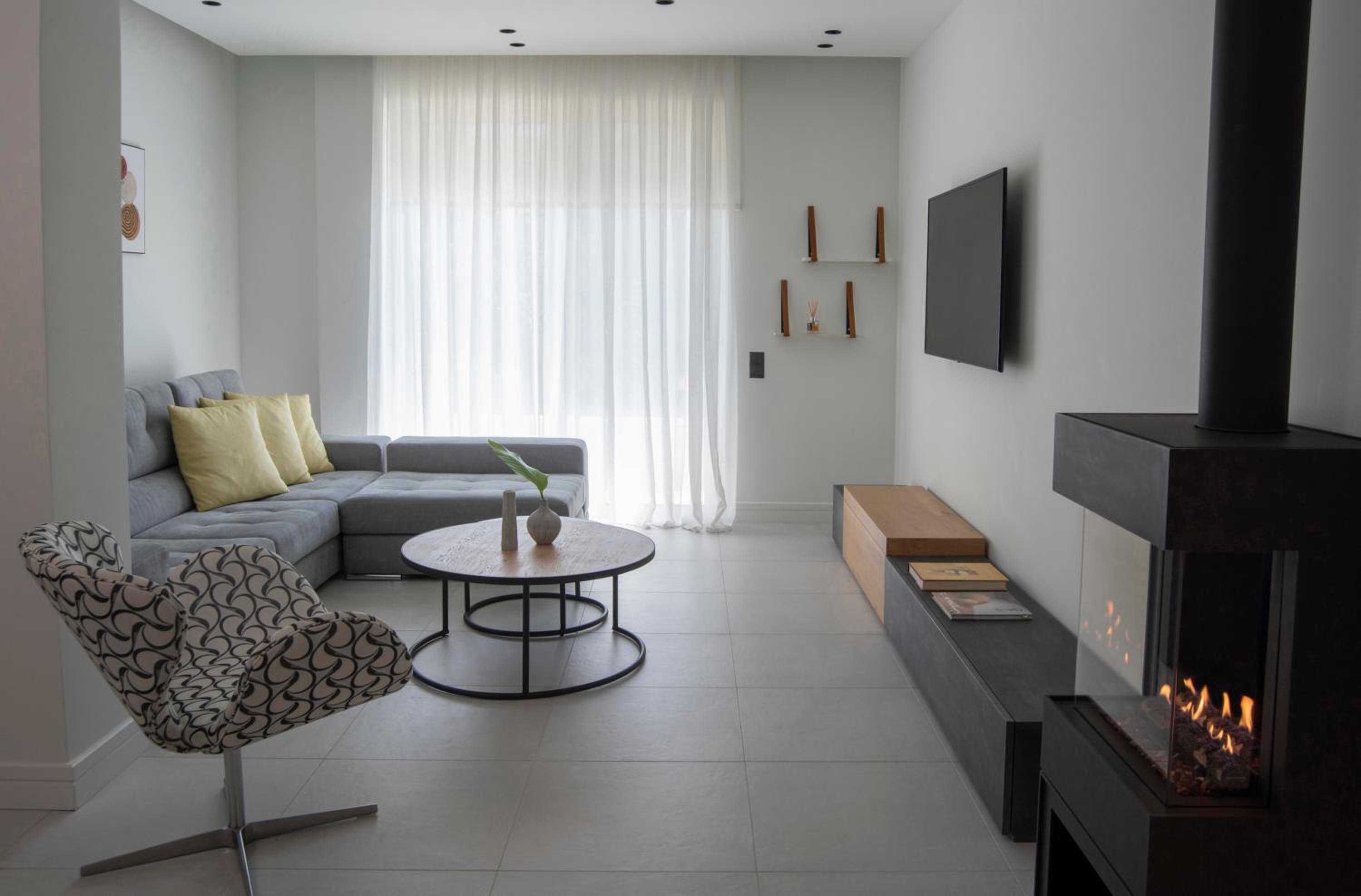 Glyfada South42