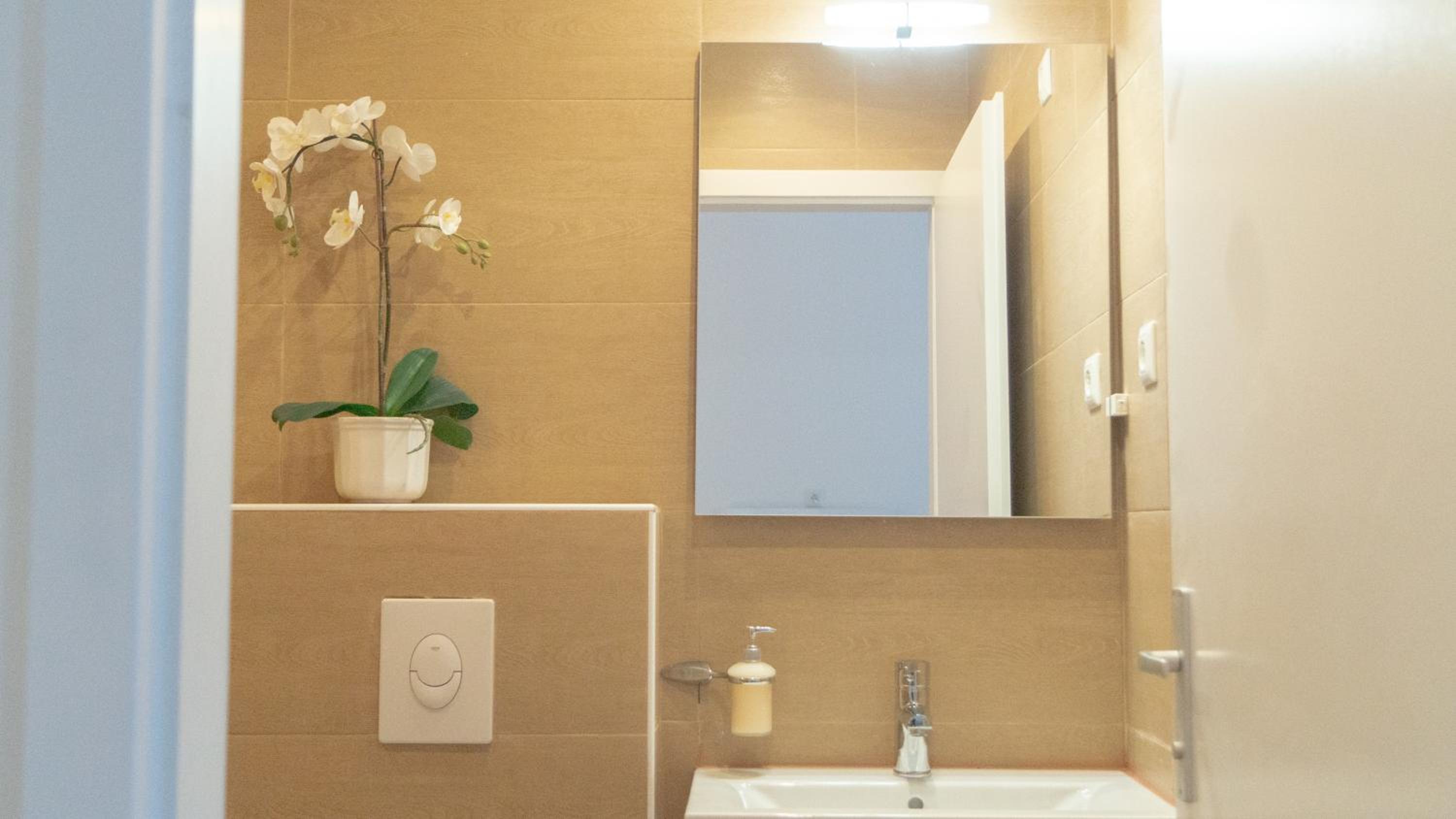 Affordable Stay, 3 Apartments Near Wiener Stadthalle