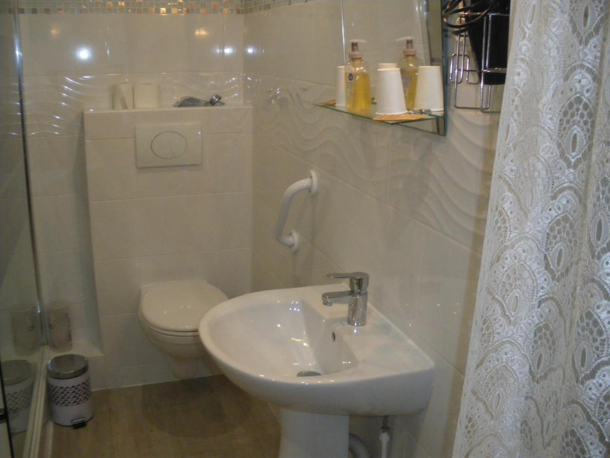 Photo 74