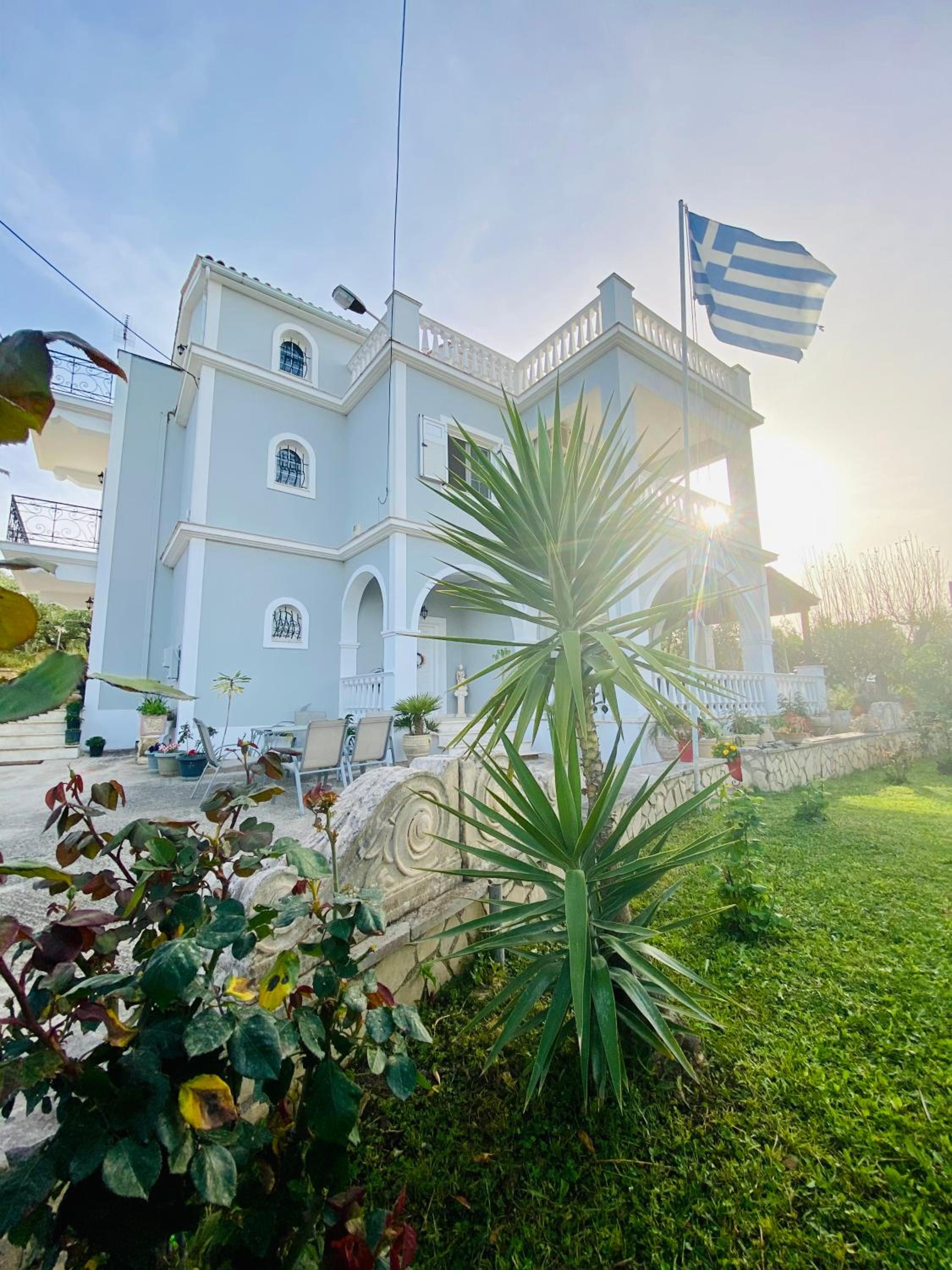 Theros Villa