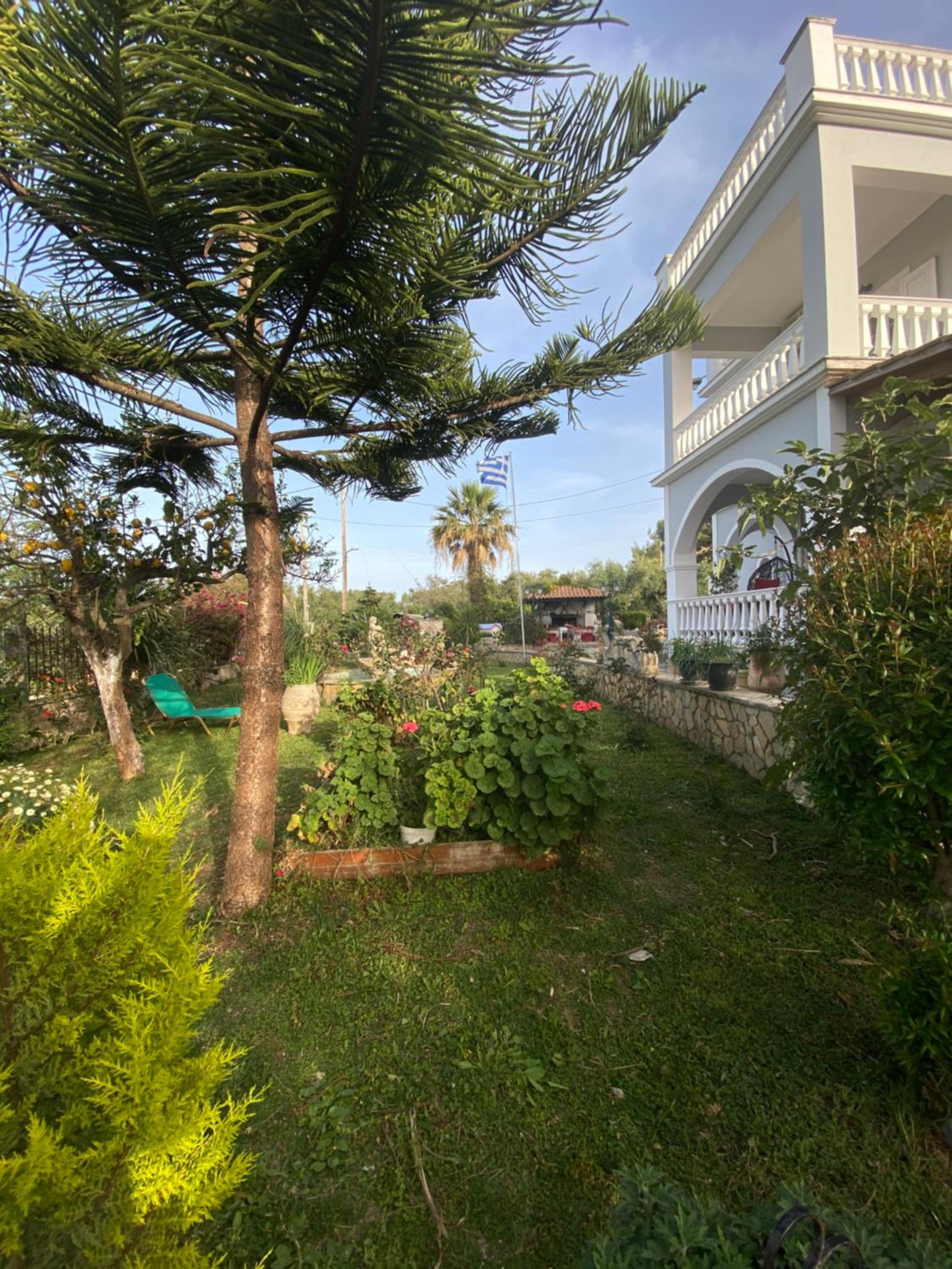 Theros Villa