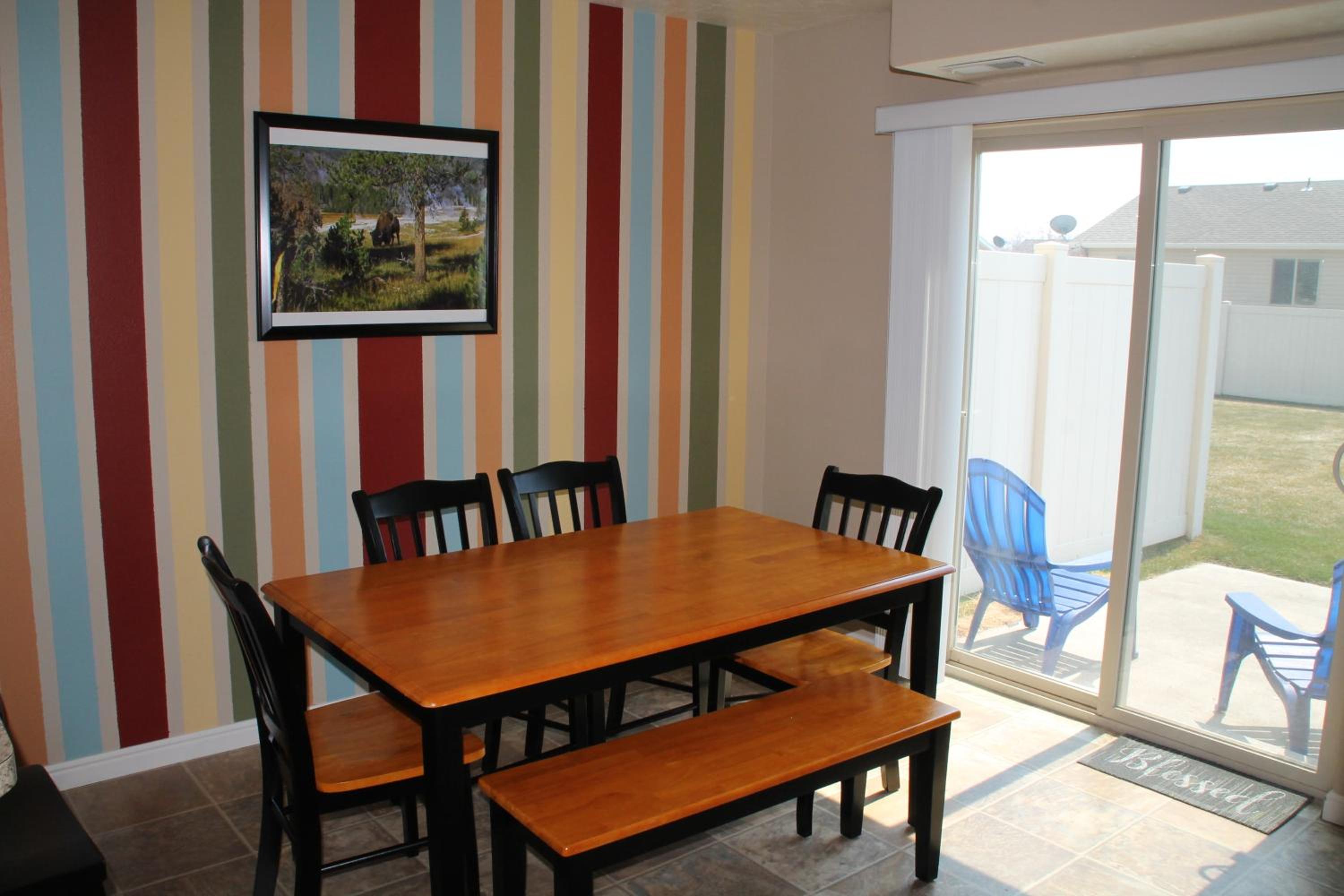3 queen beds, 1 twin bed, 2 rooms, 1 and a half bath, self check-in, flexcation equipped view 5