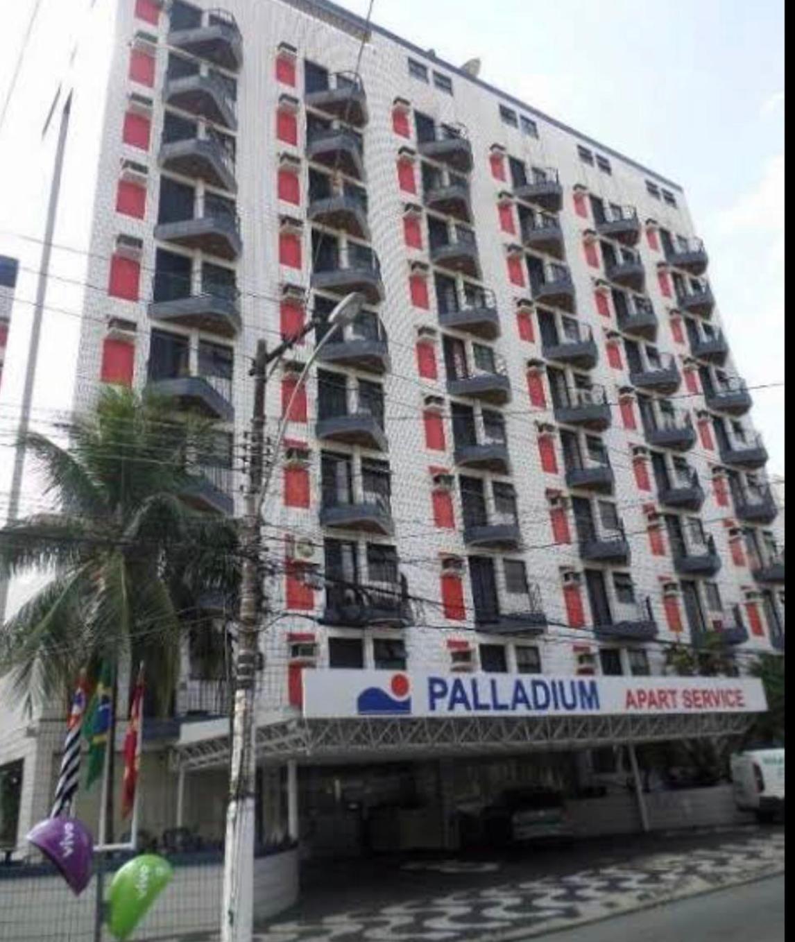 Palladium Refúgio - 500 metros da Praia, Perto do Shopping, Wi-Fi, Piscina e Garagem