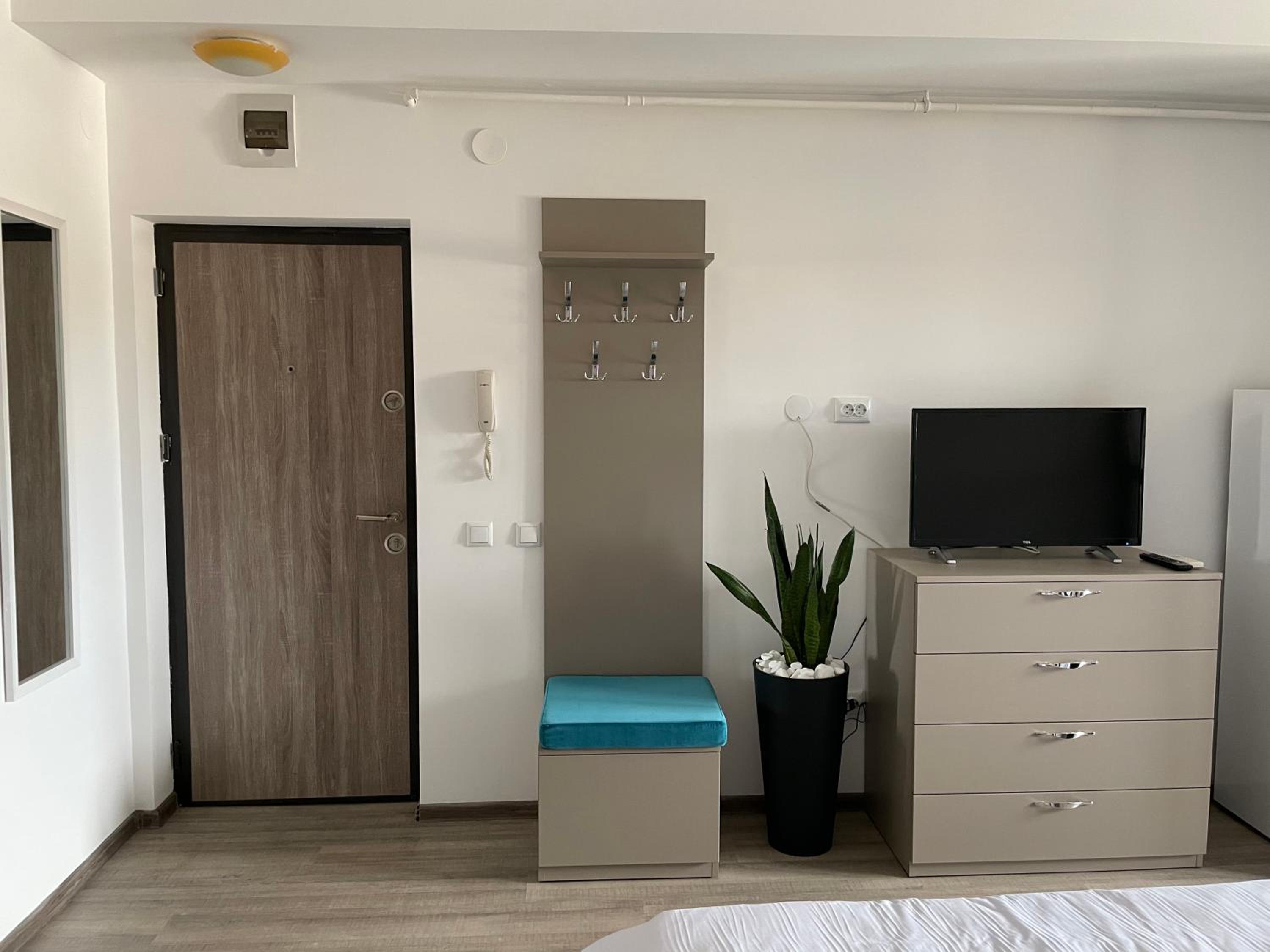Le Nid - your central destination view 2