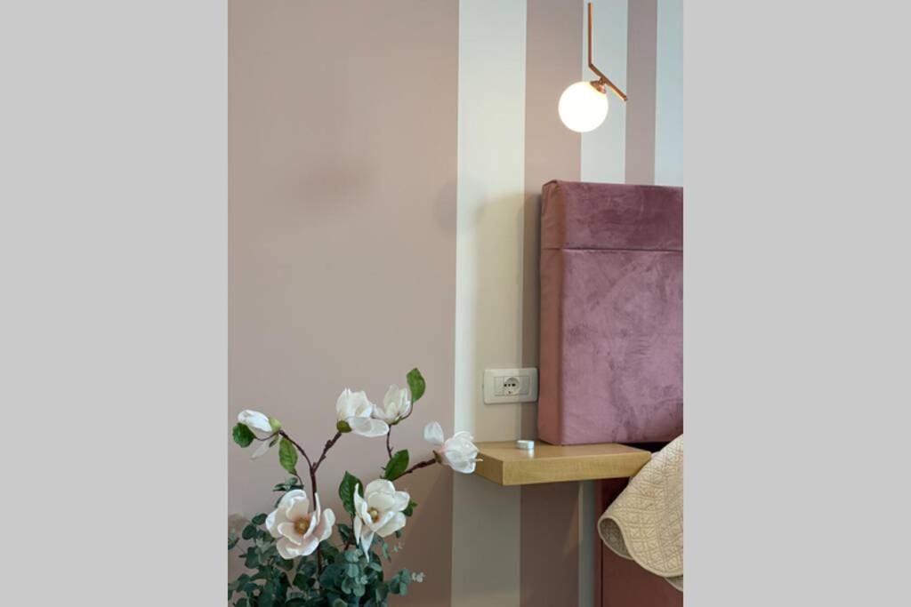 Spacious 1BR City Hub with Balcony