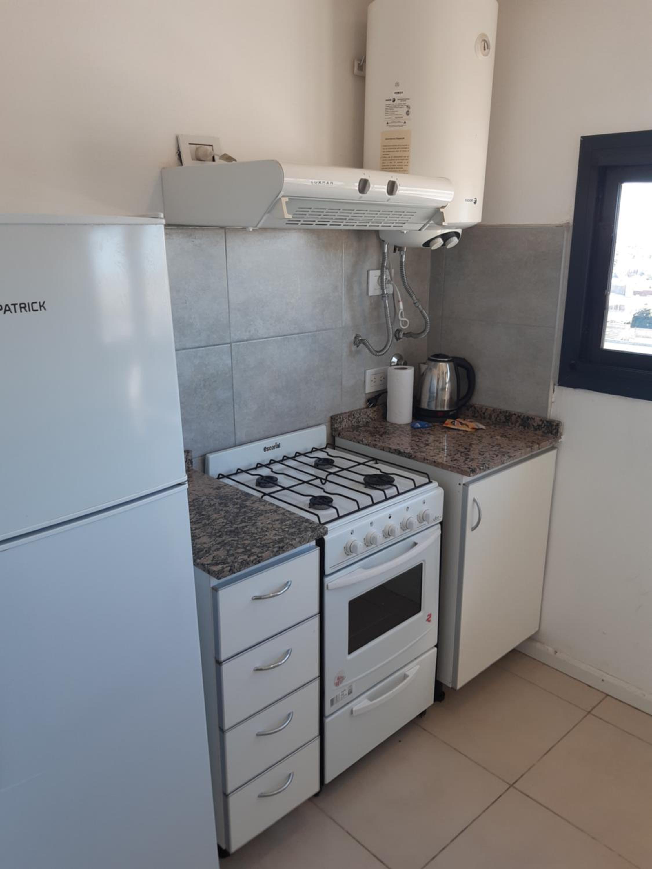 Departamento en zona centro con vista al parque
