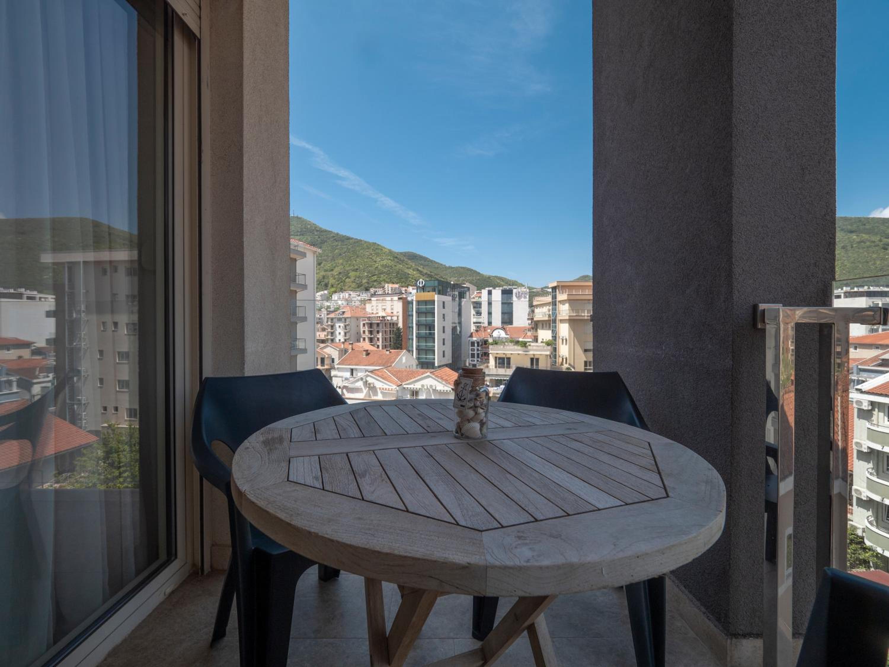 Seaside Rest Apartments