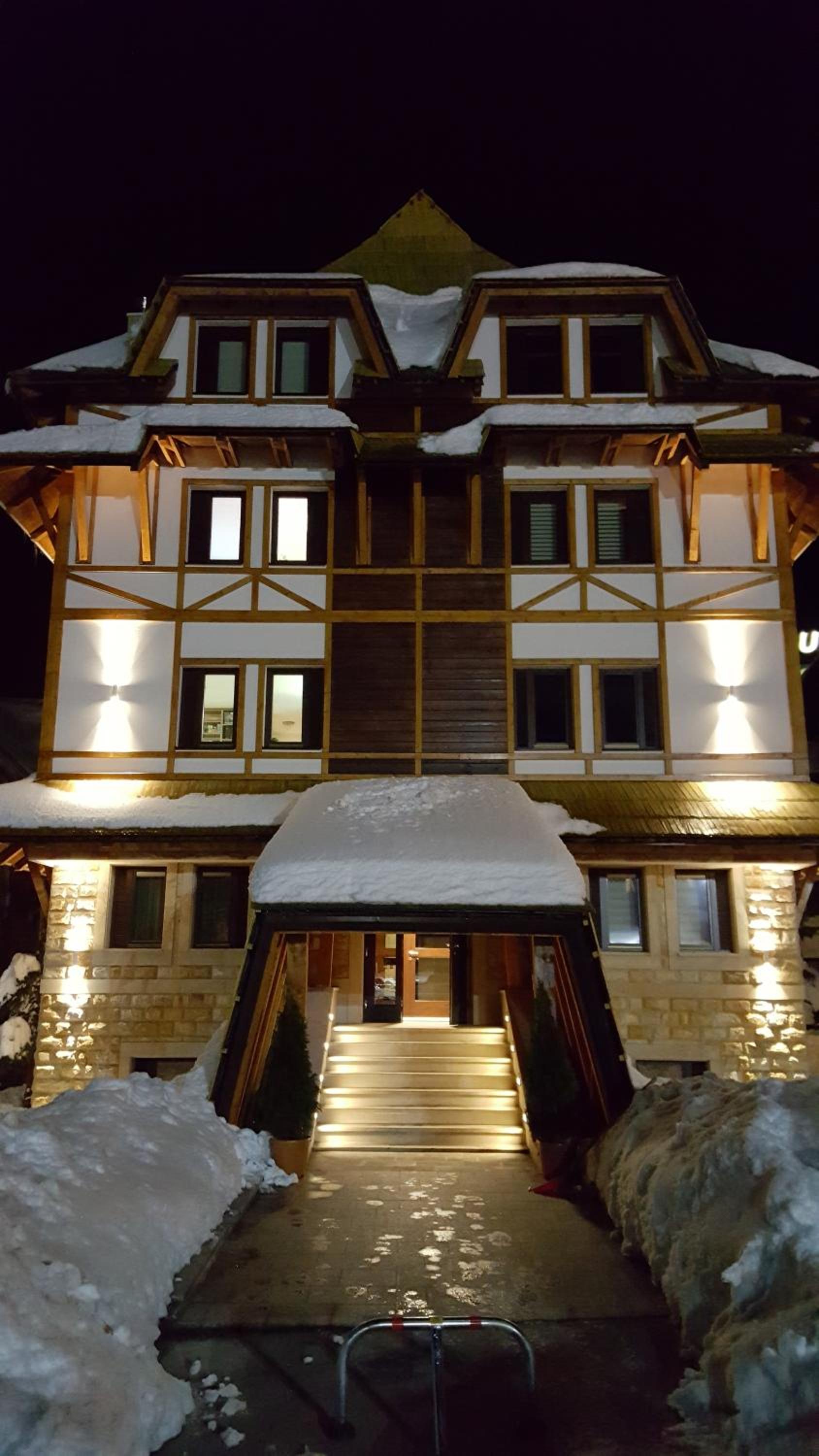 Photo 15