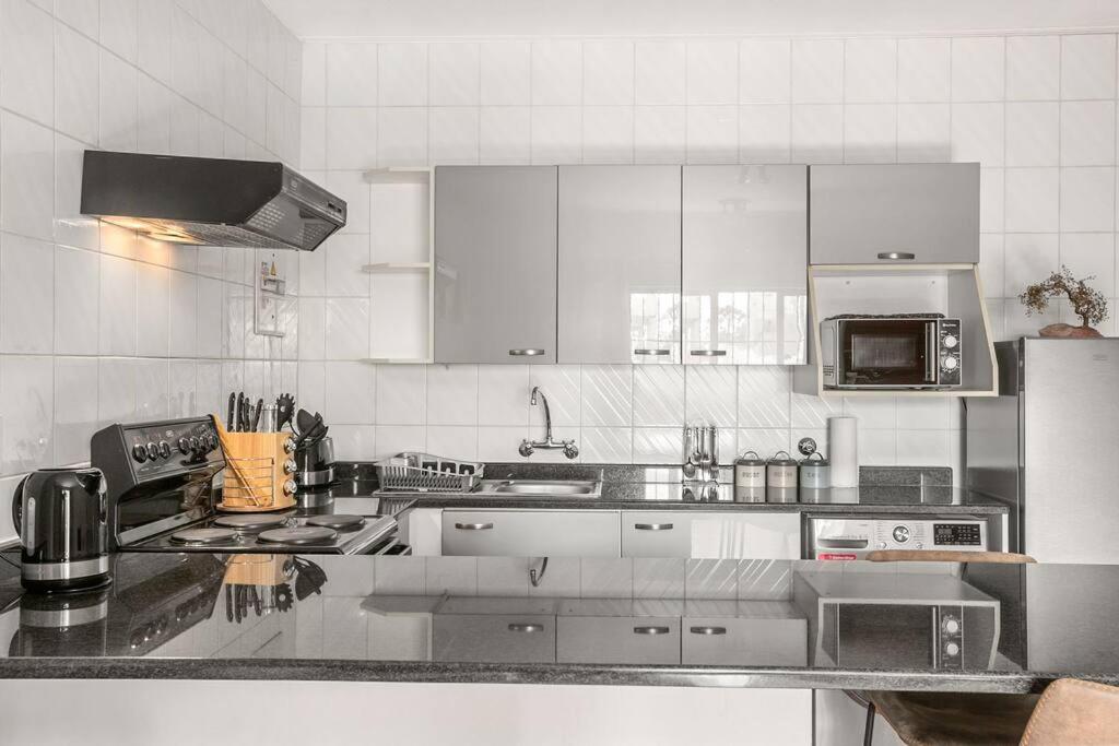 Antibes in West Road South Sandton Apartment