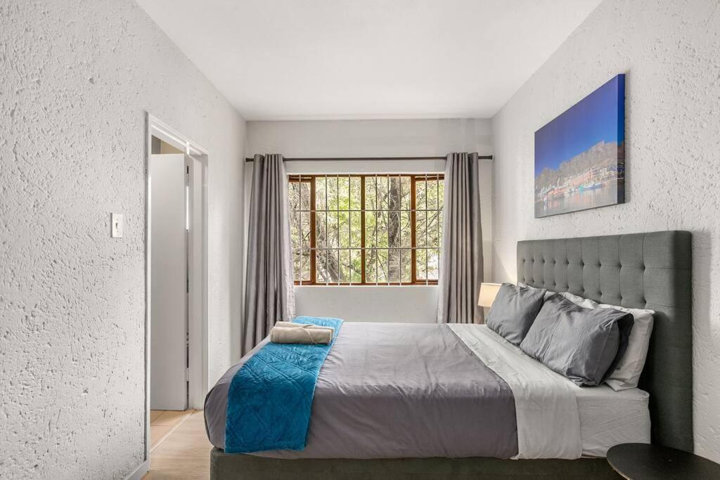 Antibes in West Road South Sandton Apartment