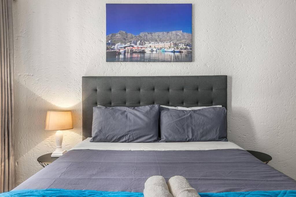 Antibes in West Road South Sandton Apartment