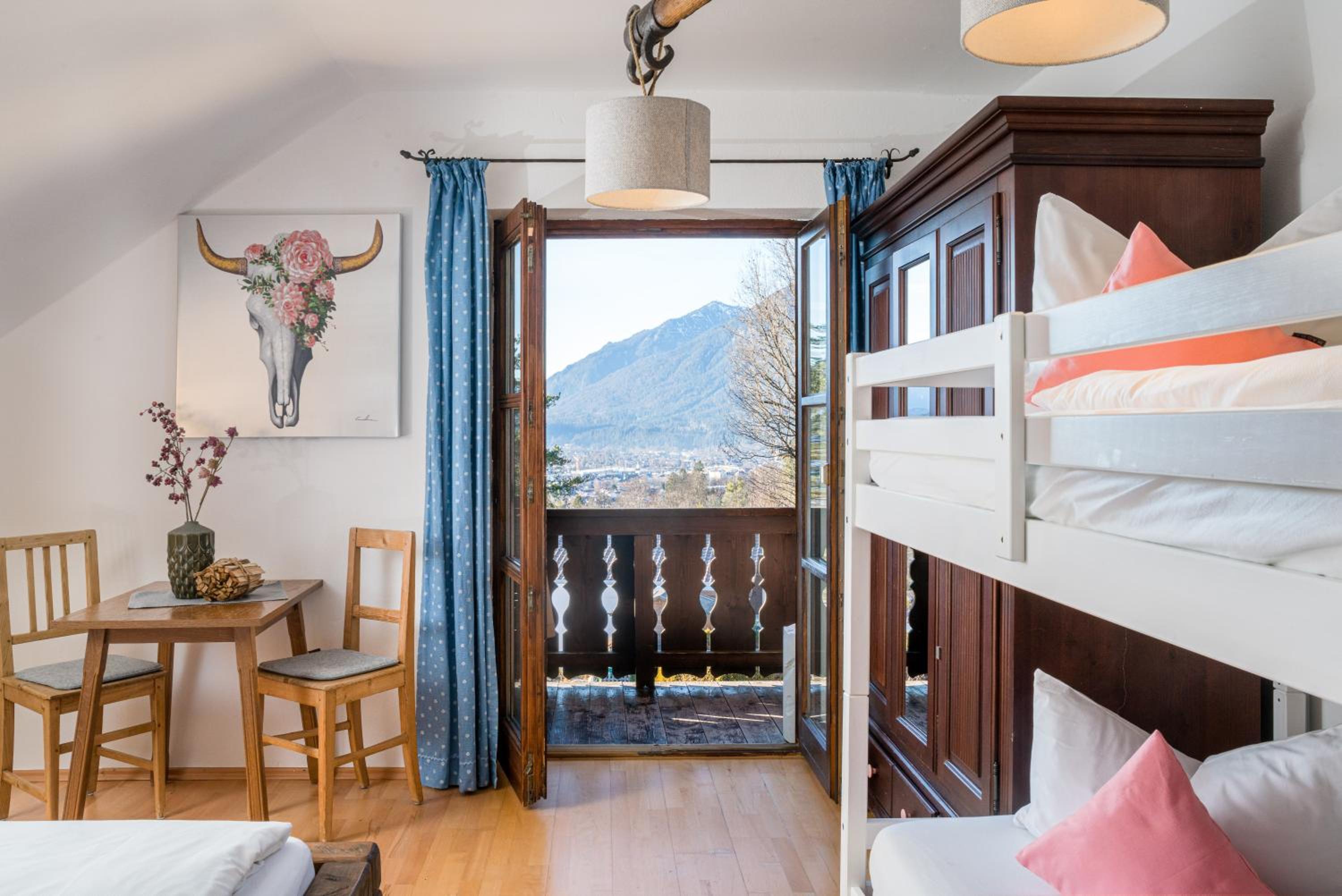 Zur Schönen Aussicht Hotel garni