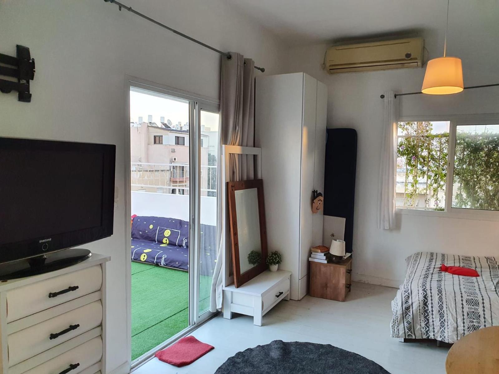 Hostel BU93