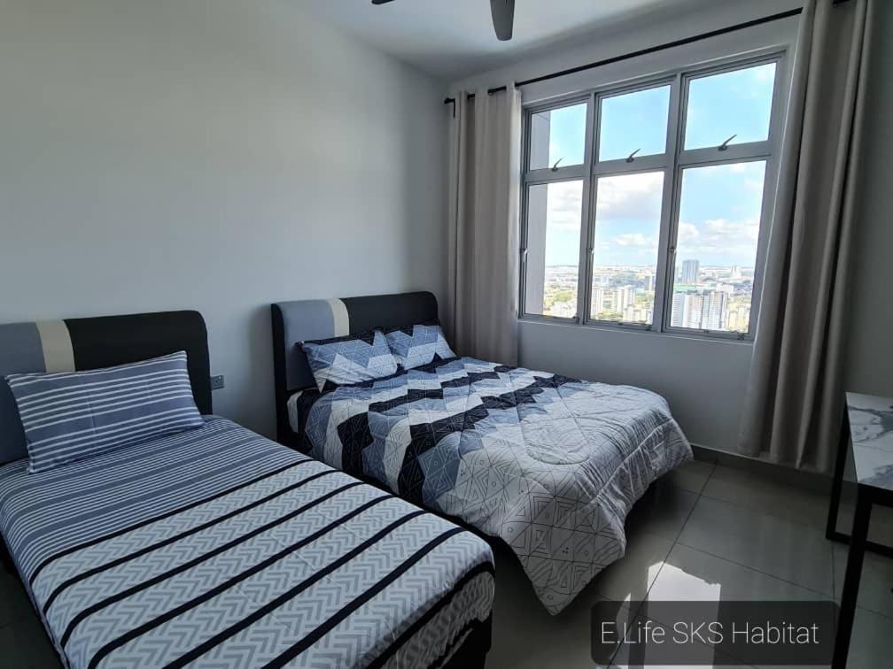 E Life SKS Habitat With WiFi Netflix
