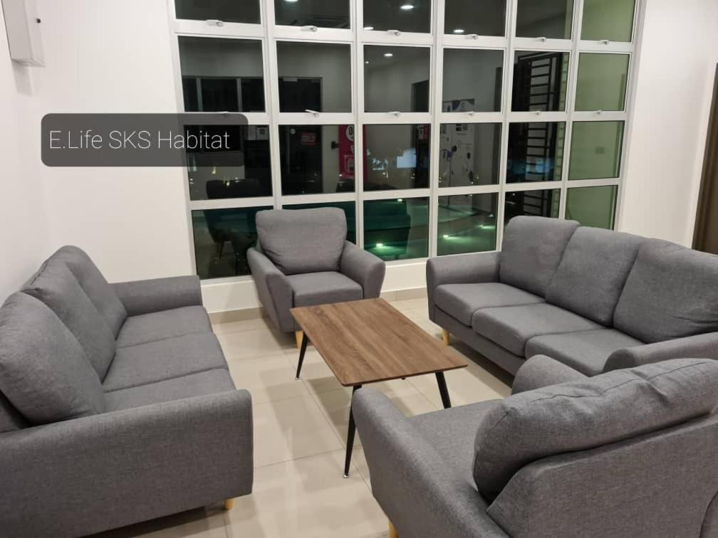 E Life SKS Habitat With WiFi Netflix