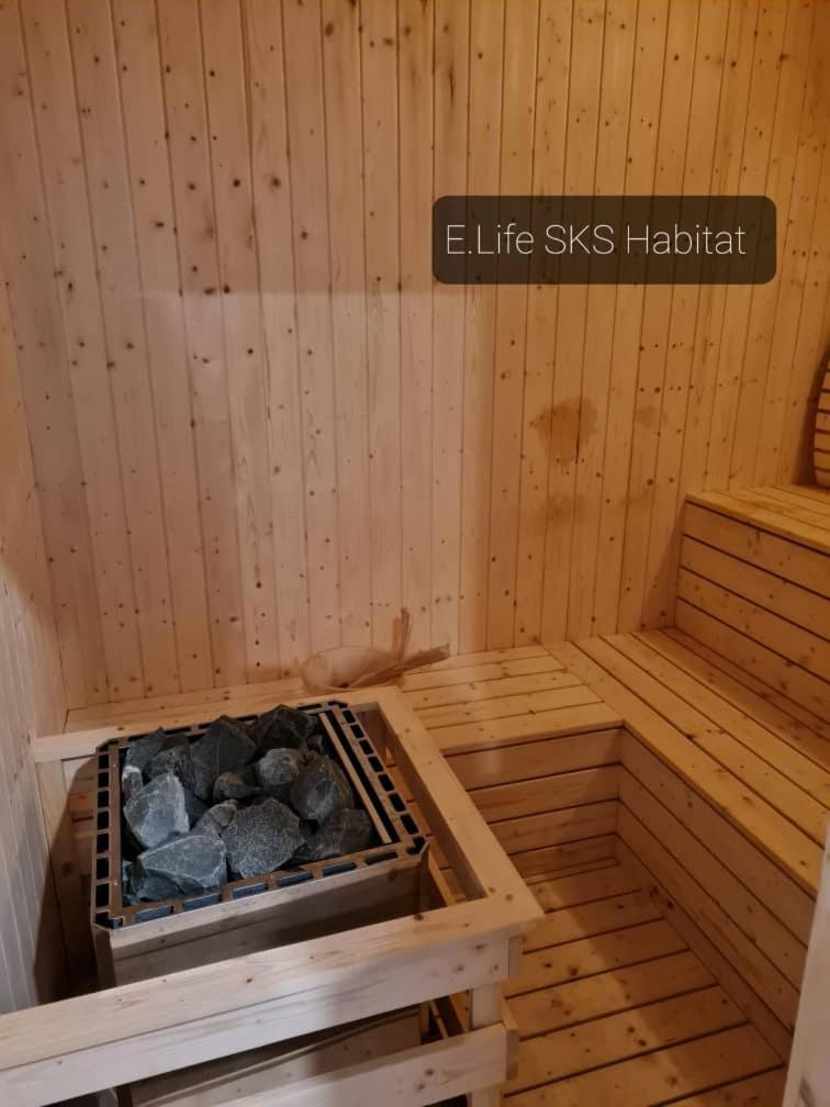 E Life SKS Habitat With WiFi Netflix