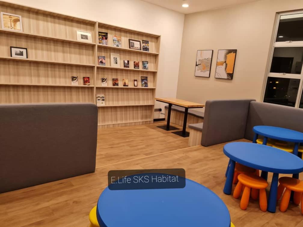 E Life SKS Habitat With WiFi Netflix