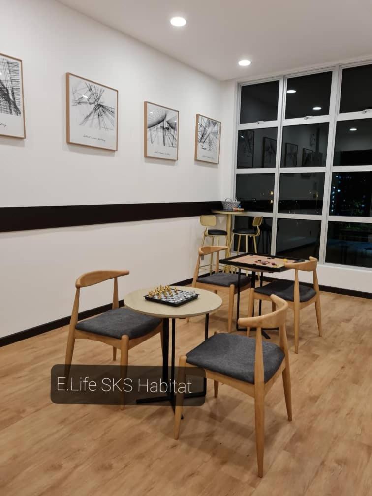 E Life SKS Habitat With WiFi Netflix