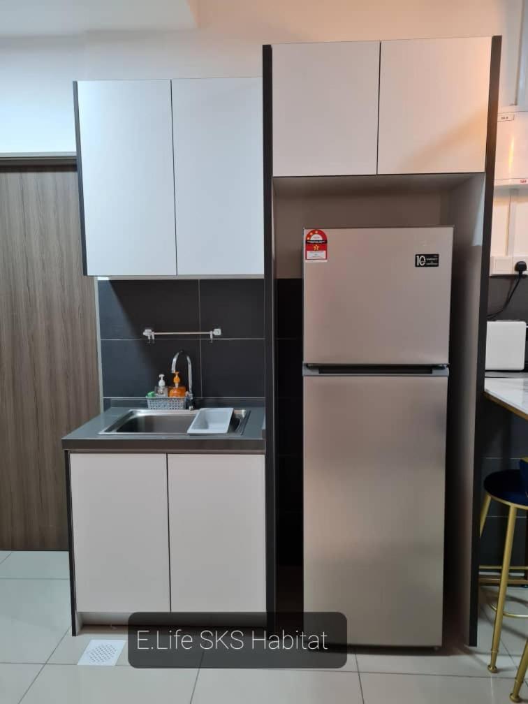 E Life SKS Habitat With WiFi Netflix