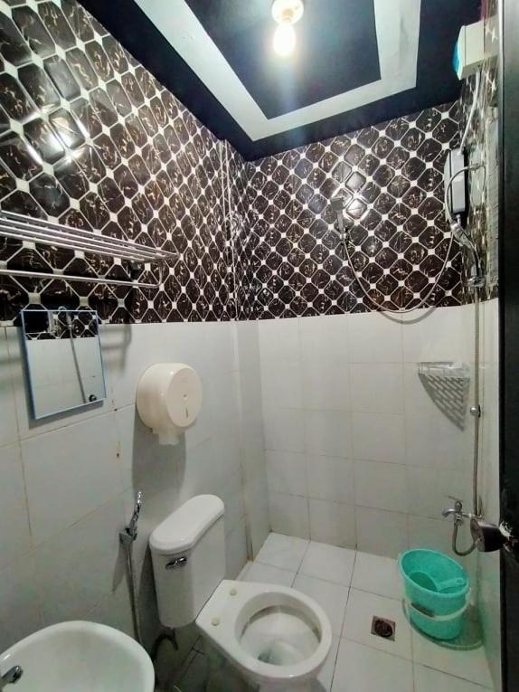 DJCI Apartelle Walk to Robinson & NE Pacific Mall 3 Min to SM Cabanatuan view 4