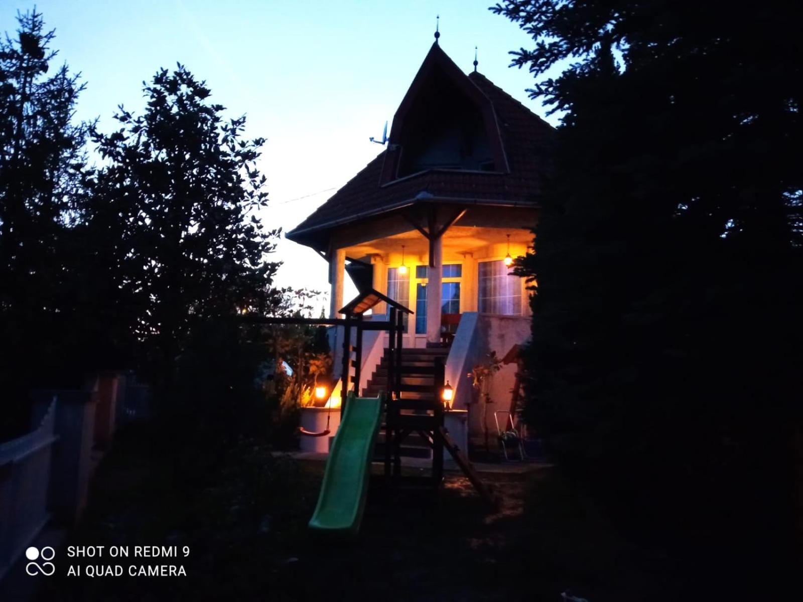 Photo 43