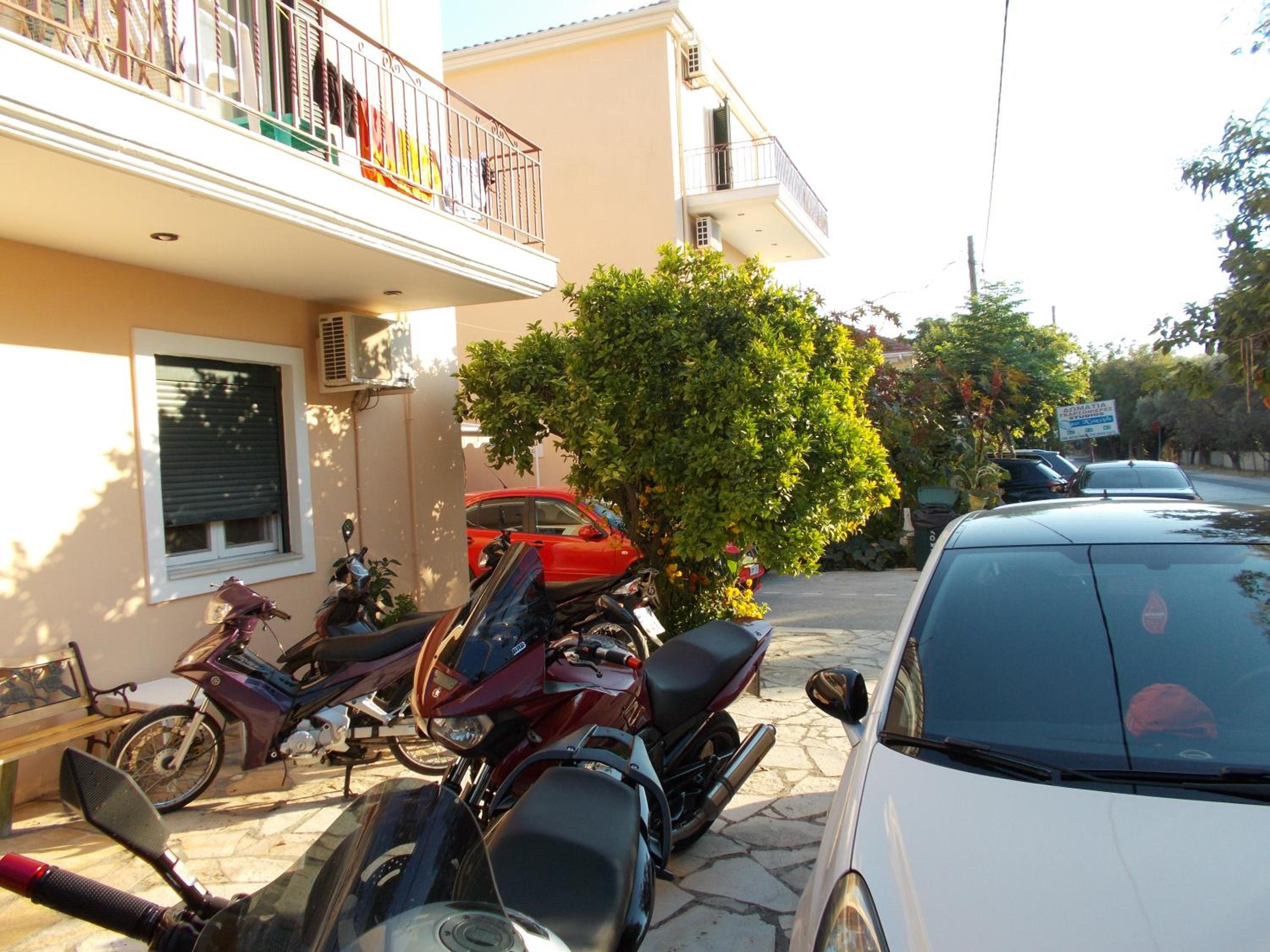 Photo 24