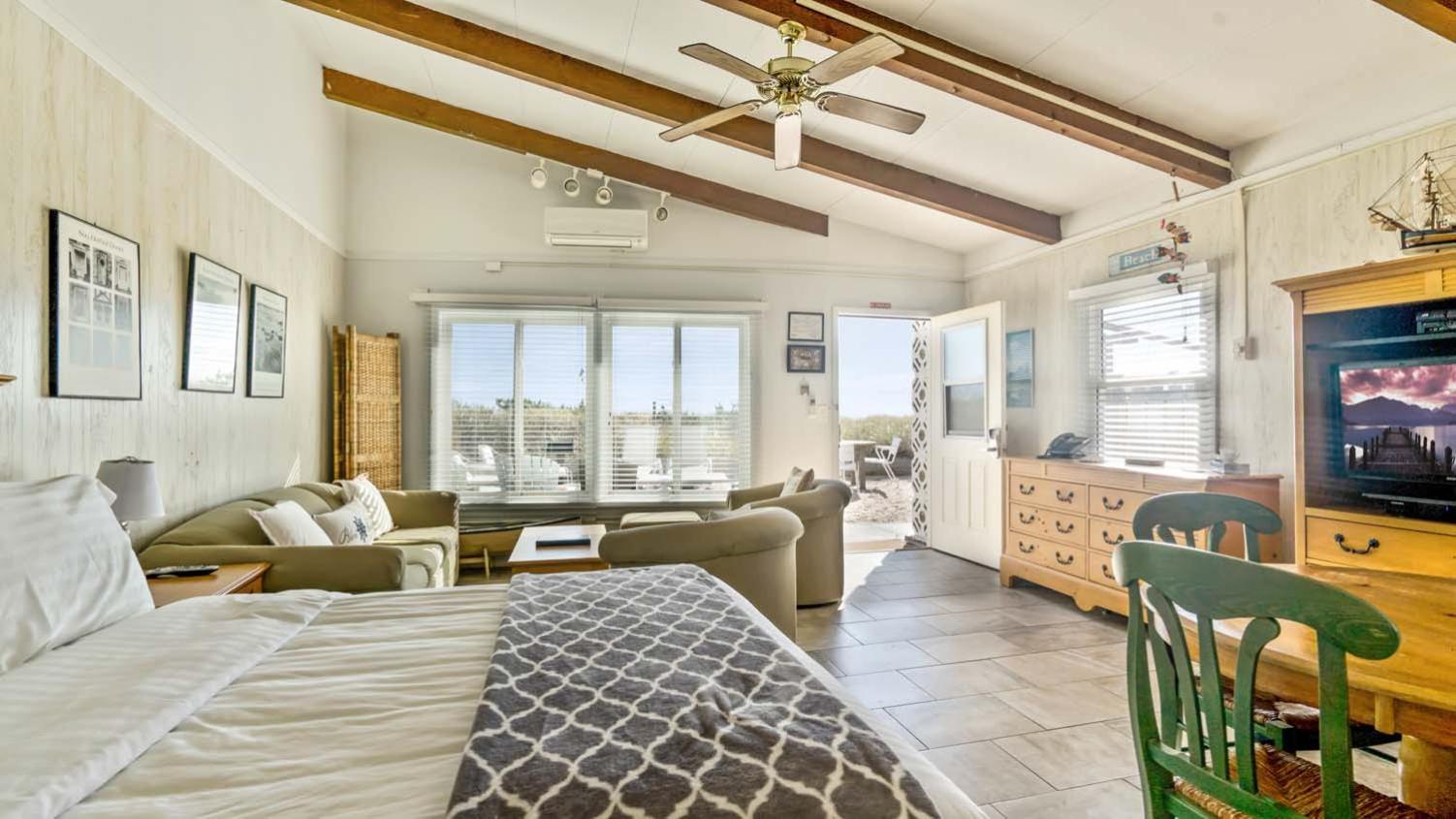 Driftwood Resort on the Ocean