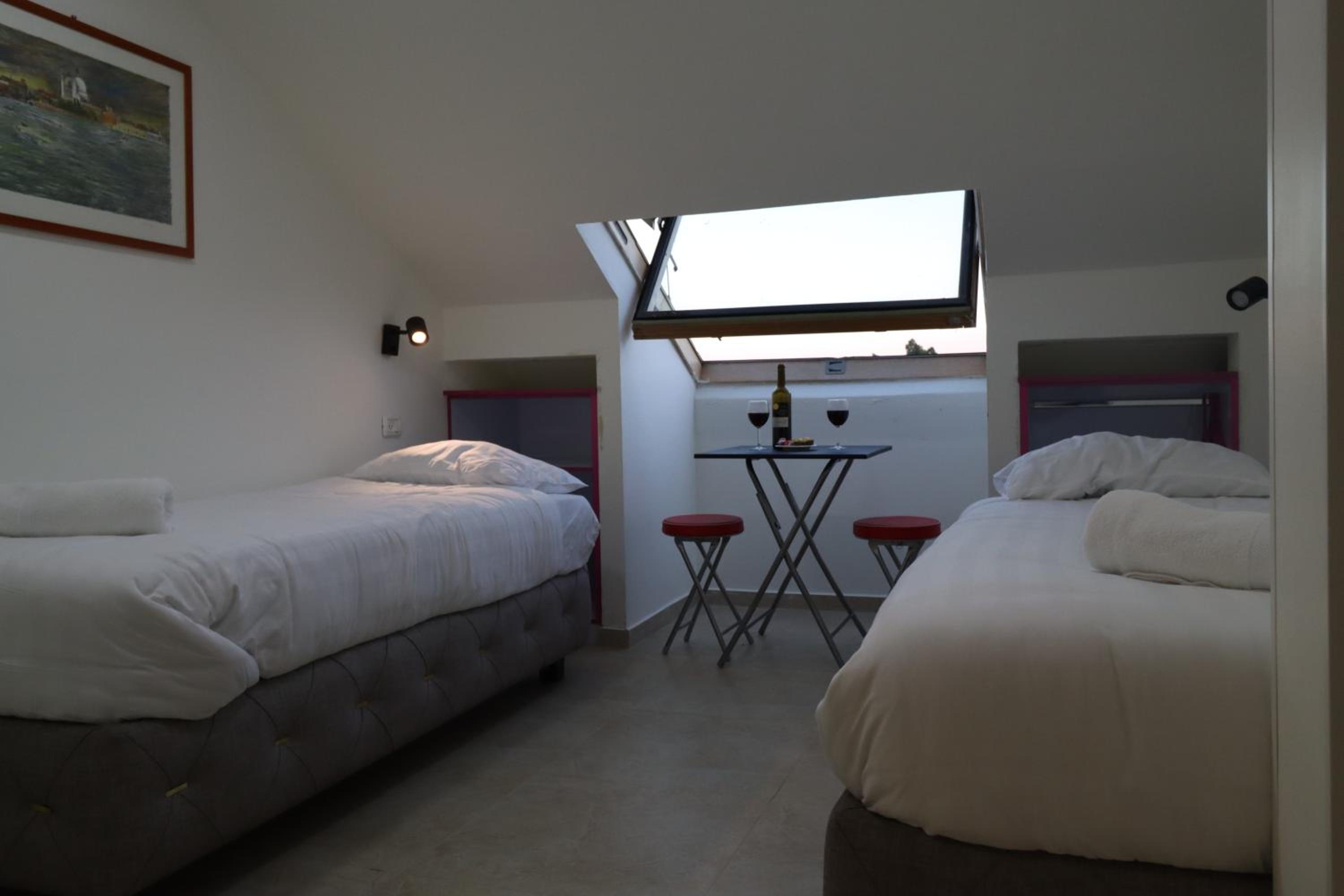 Eden Boutique Rooms in Front of The Walls view 3