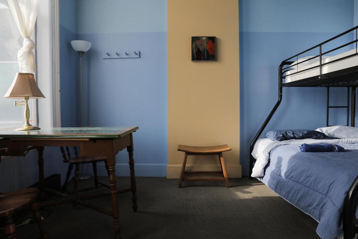 Buffalo Vacations - Hostel Buffalo-Niagara - Property Image 25
