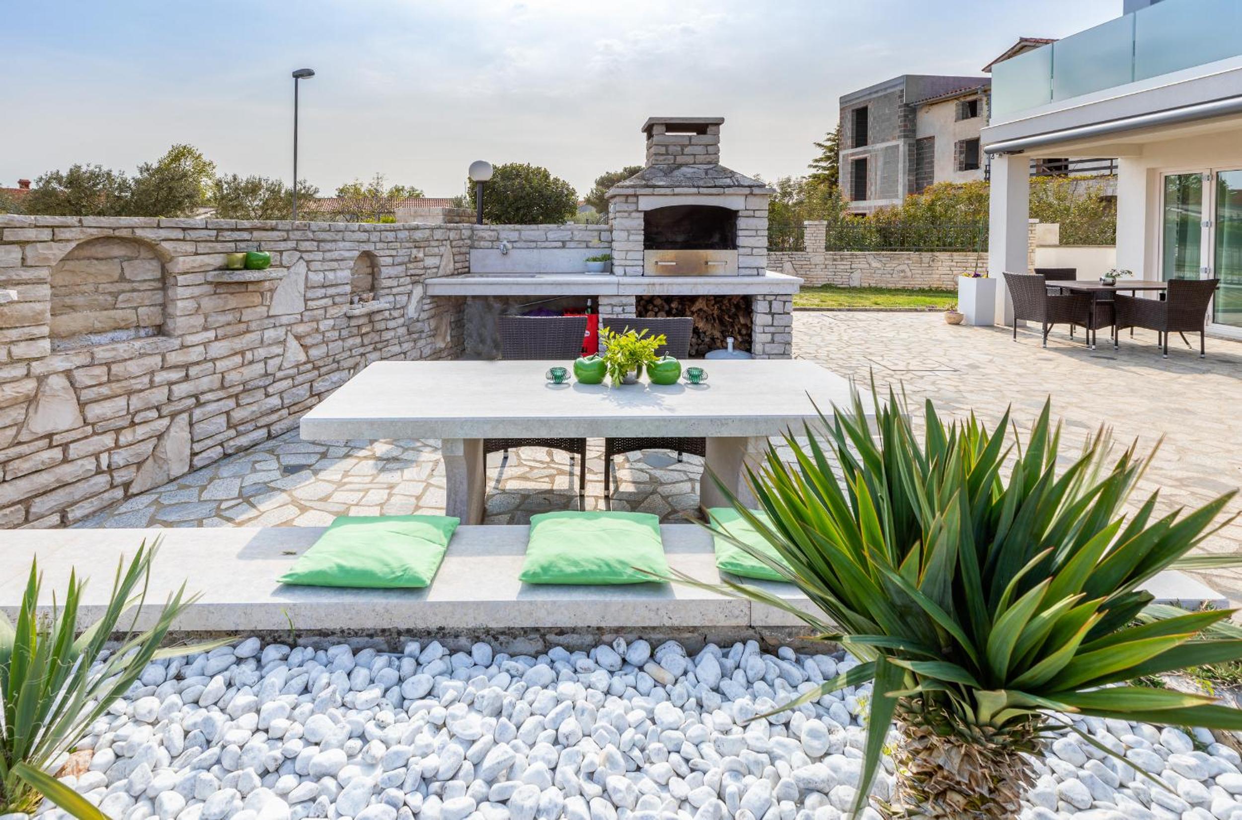 Apartmani Miki
