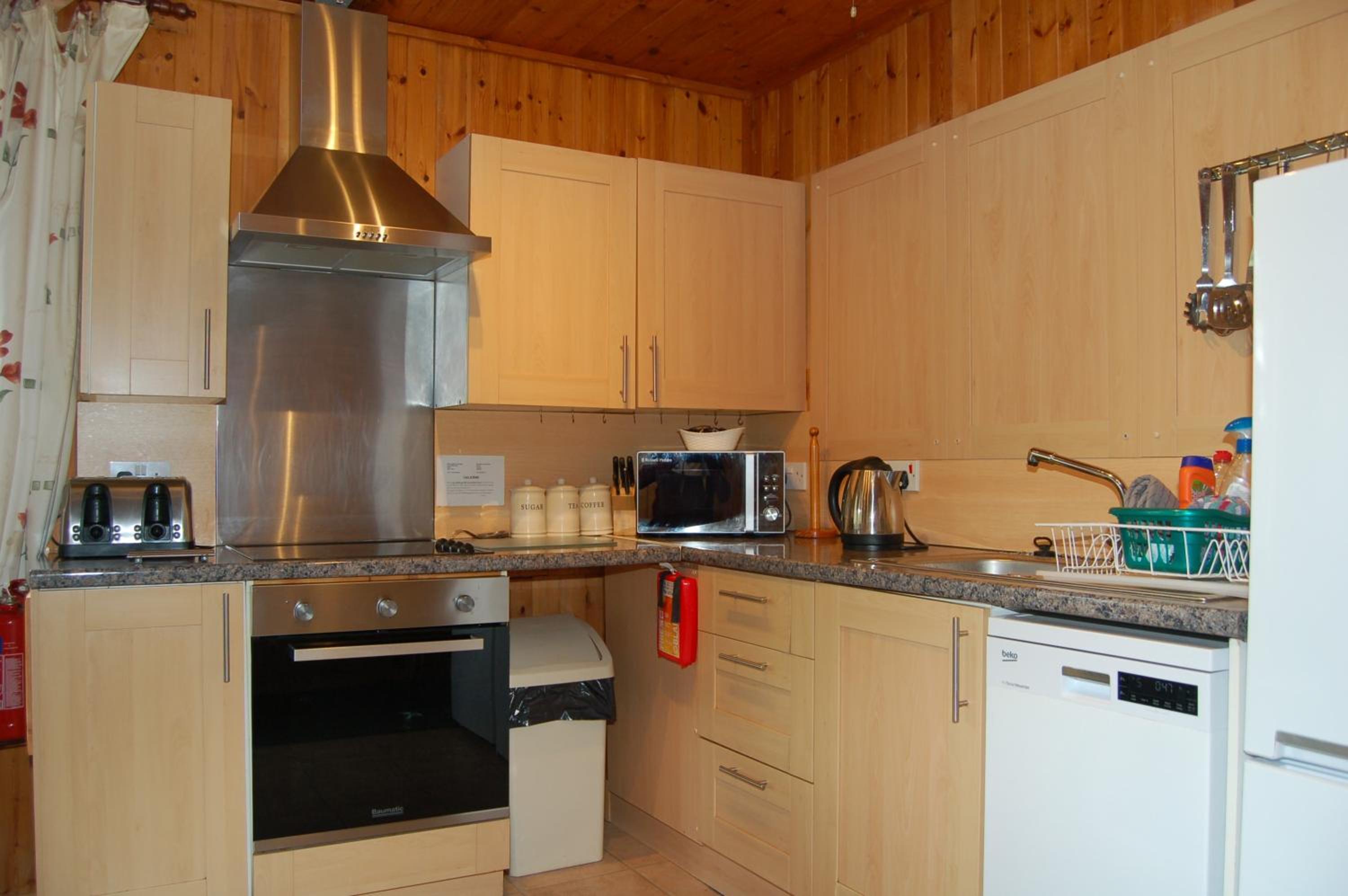 Woodland Chestnut Lodge view 5