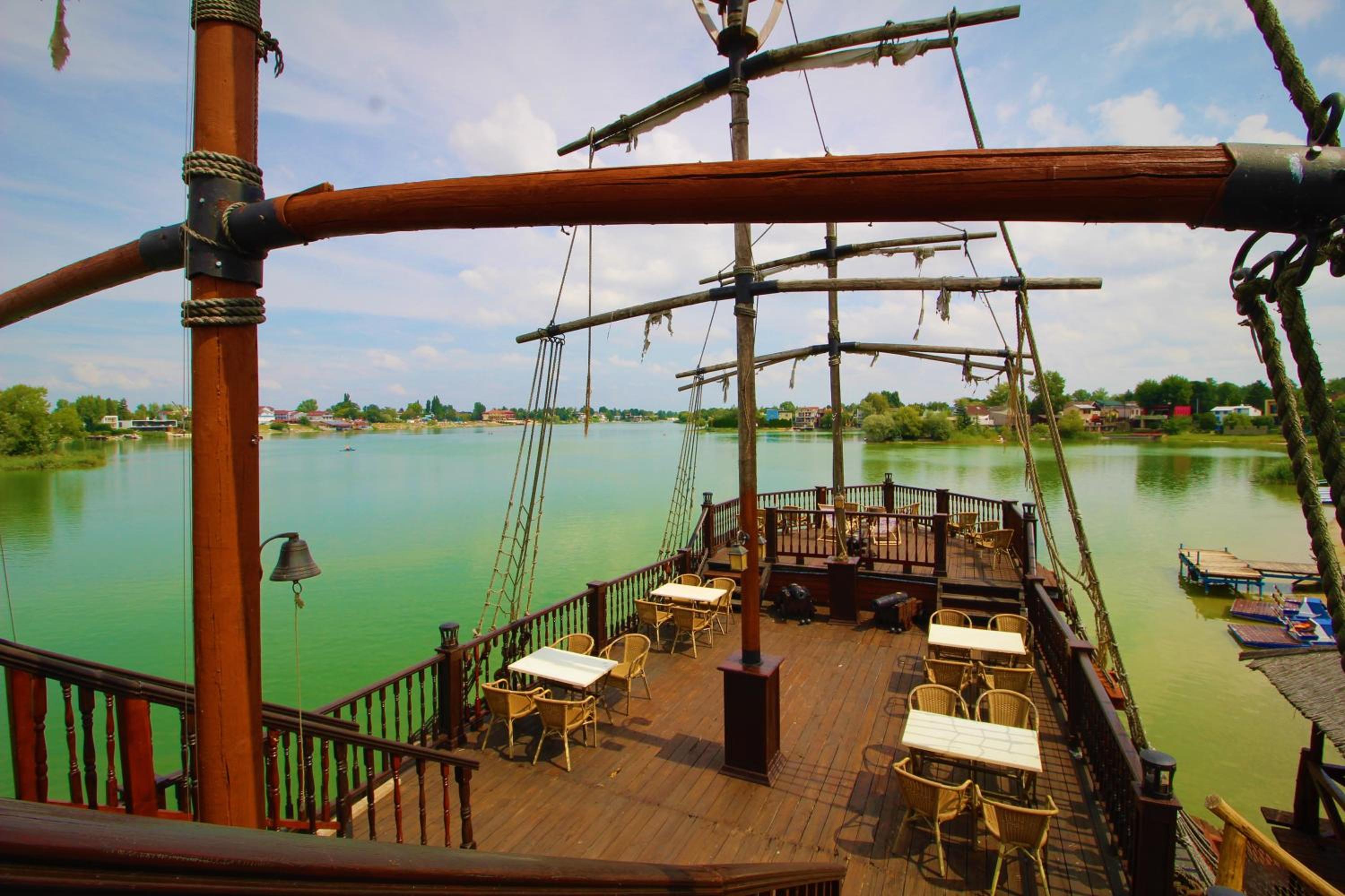 Overwater cottage - Slovak Tahiti, Senec view 5