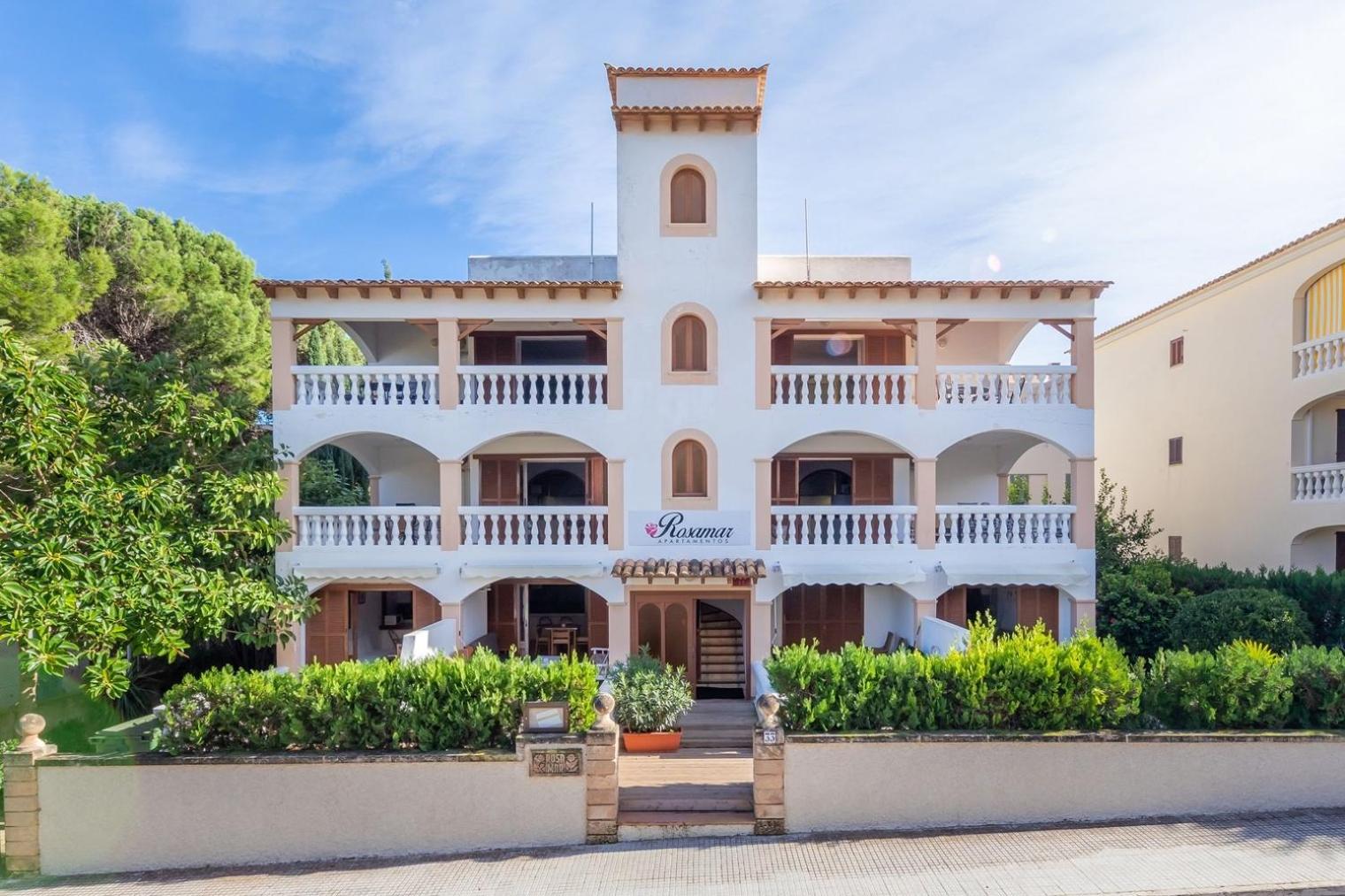 Rosamar Holidays Apartments