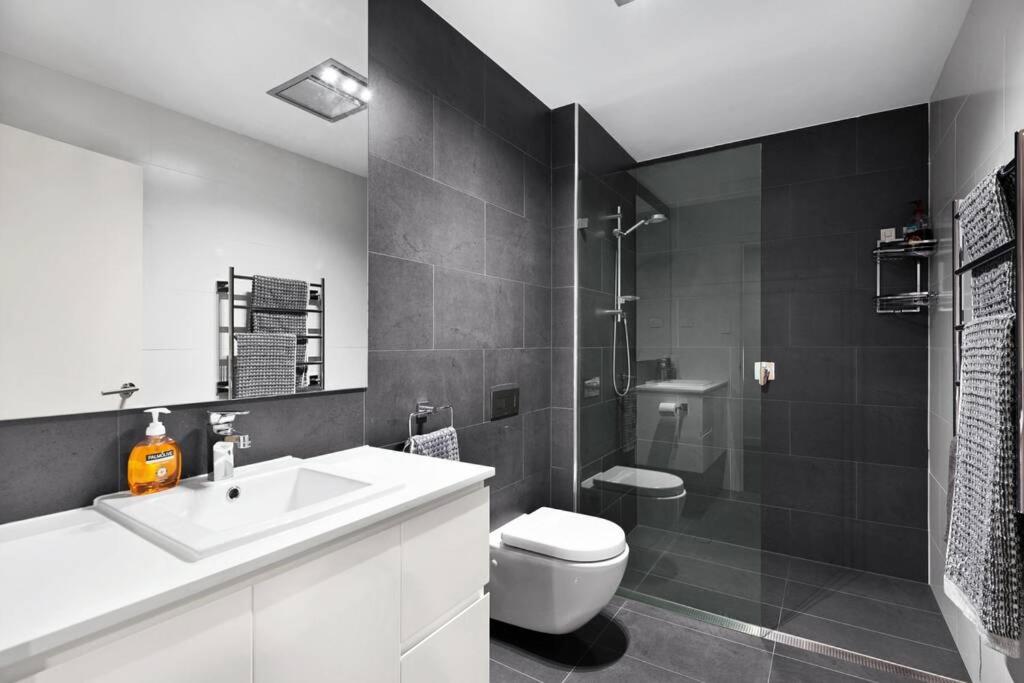 Luxury Apartment Caves Beach 4 Bed