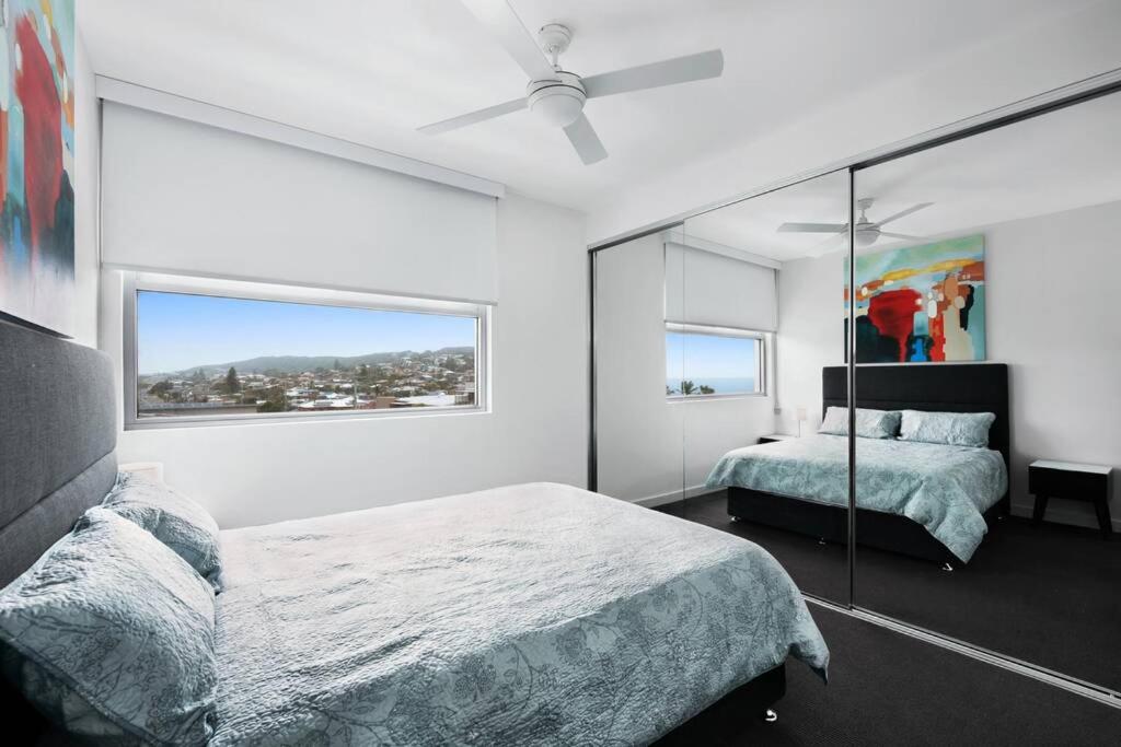 Luxury Apartment Caves Beach 4 Bed