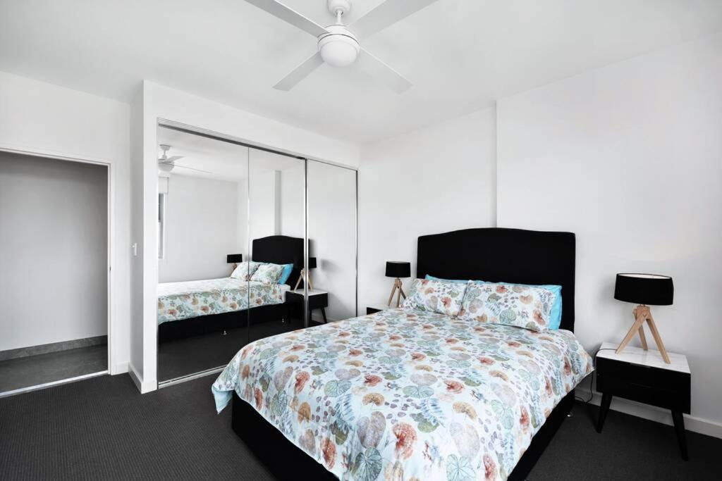 Luxury Apartment Caves Beach 4 Bed