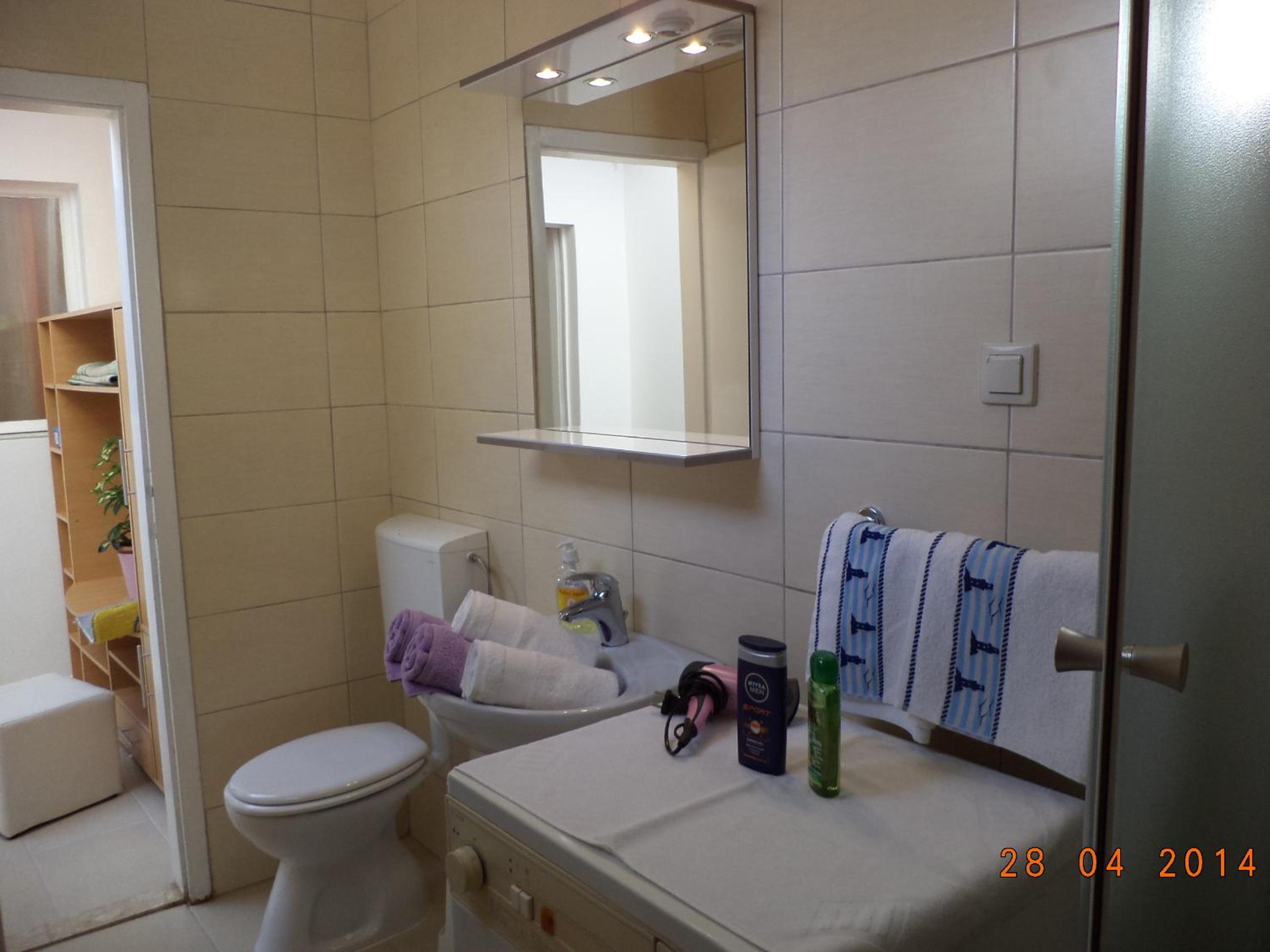 Apartments & Rooms Abba