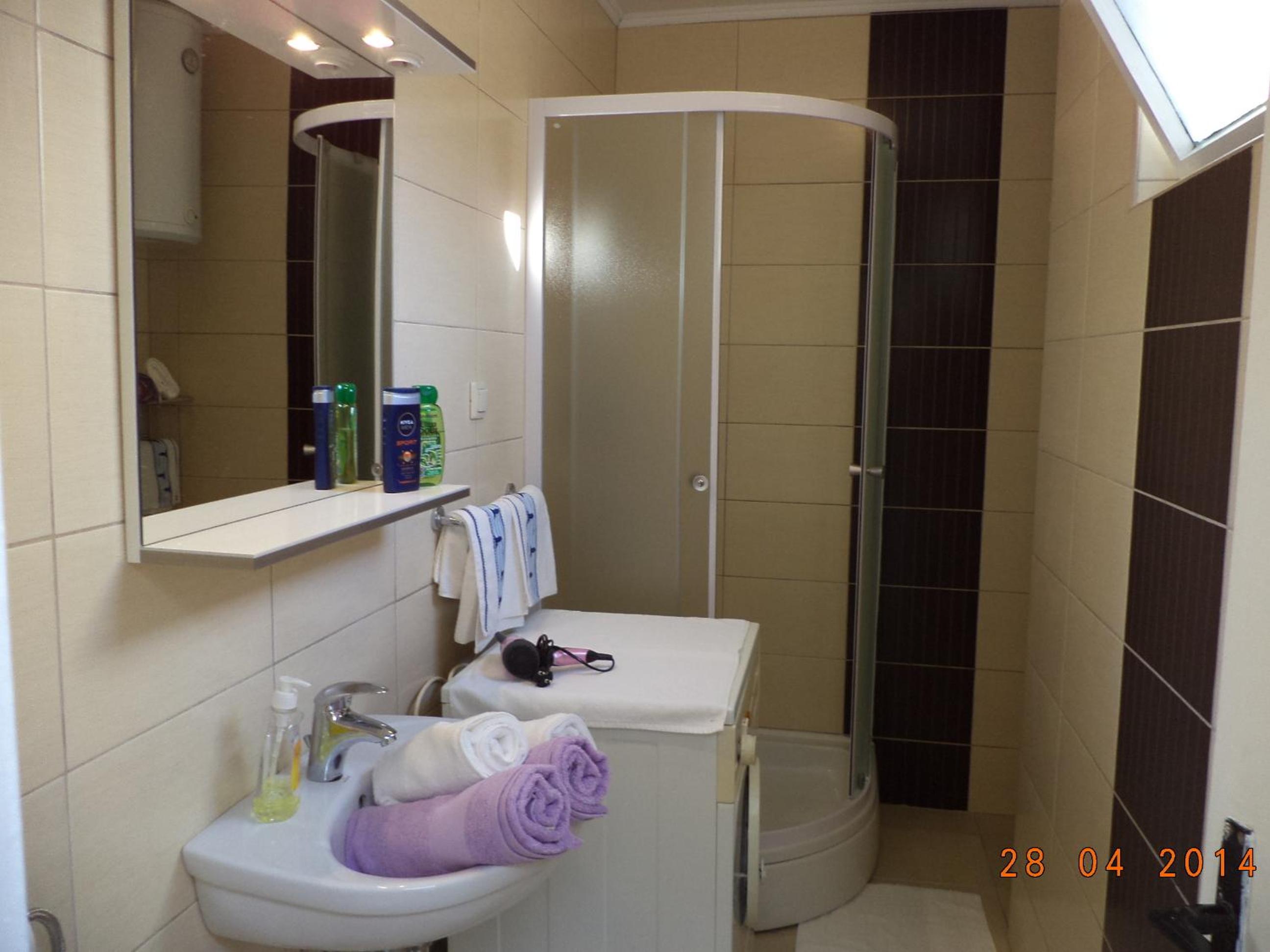 Apartments & Rooms Abba