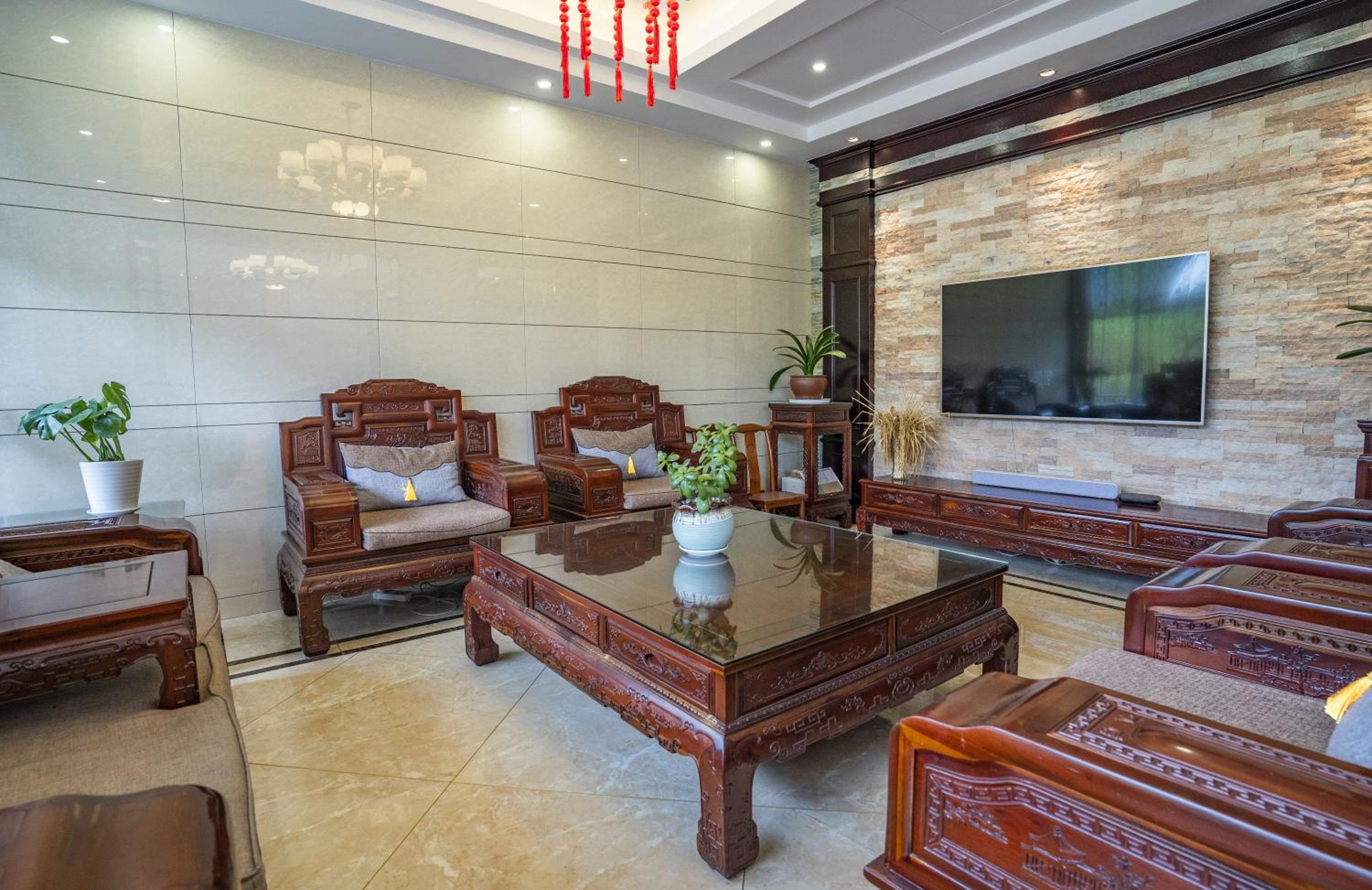 A Ben Min Su