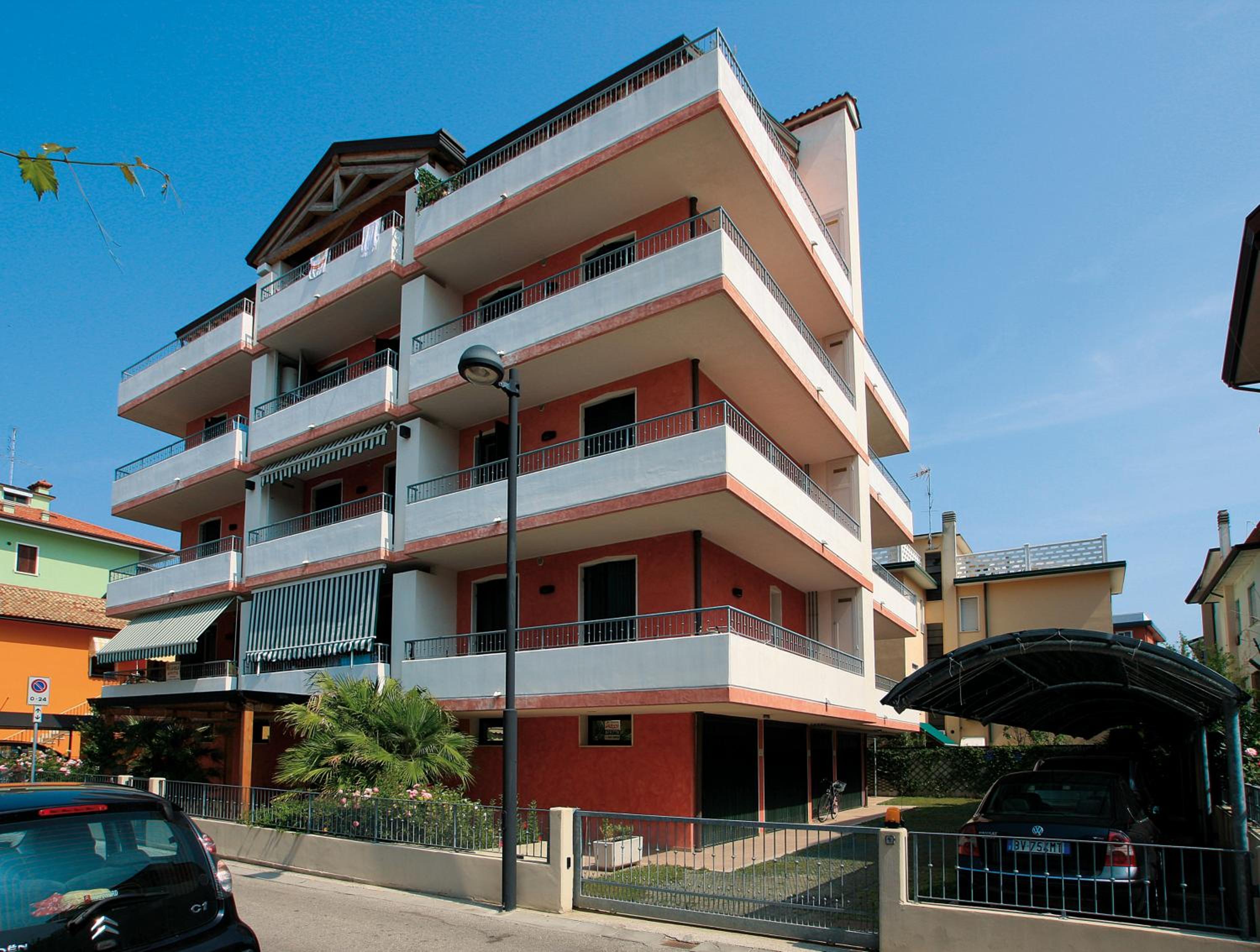 Maestrale Canova Apartments view 2