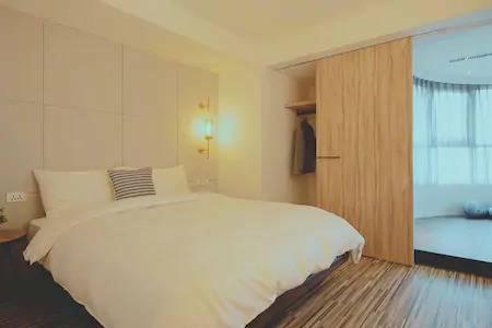 Sunshine Apartment