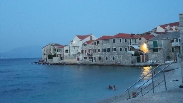 Postira apartment by the sea view 5