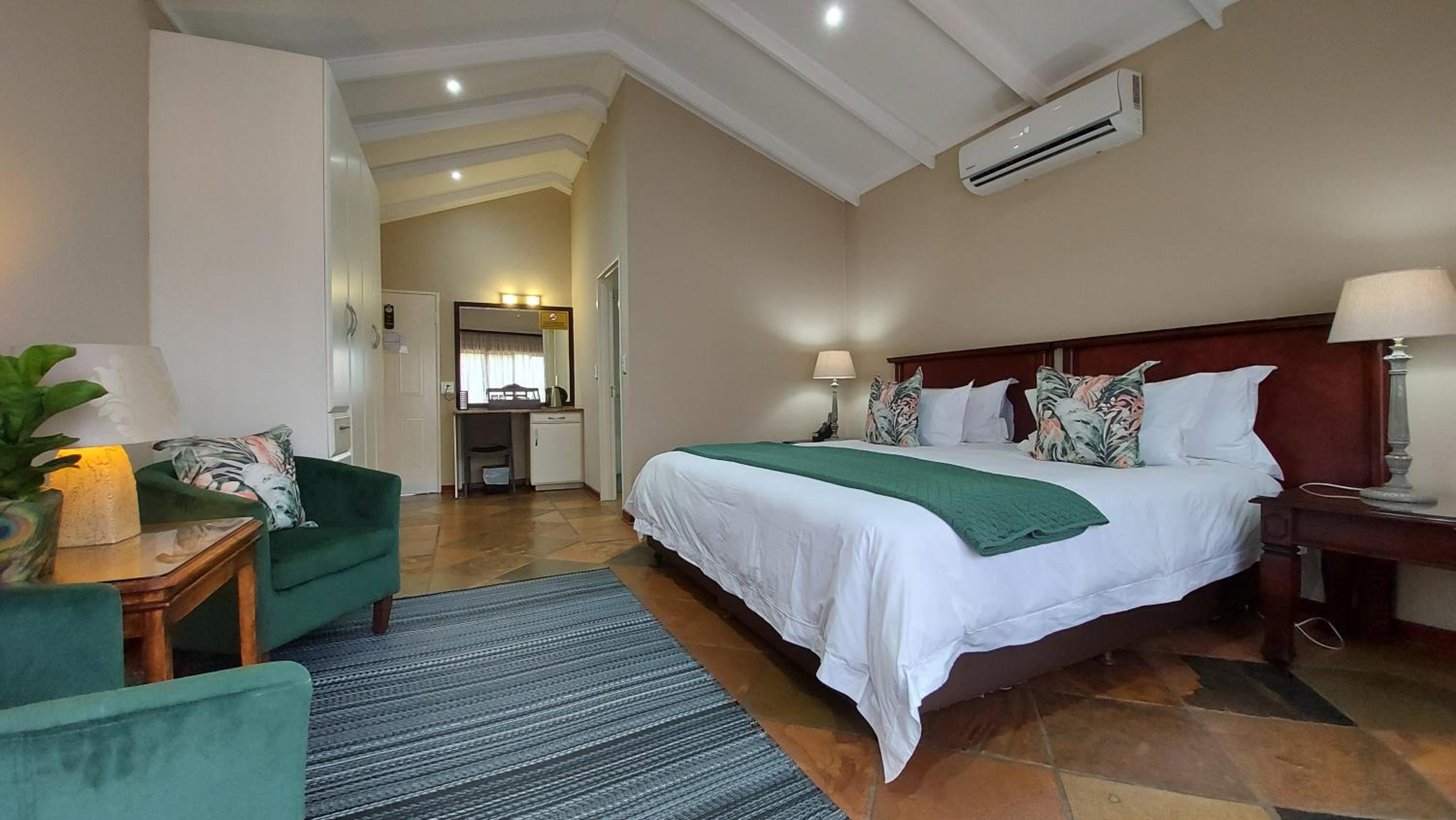 Matumi Golf Lodge